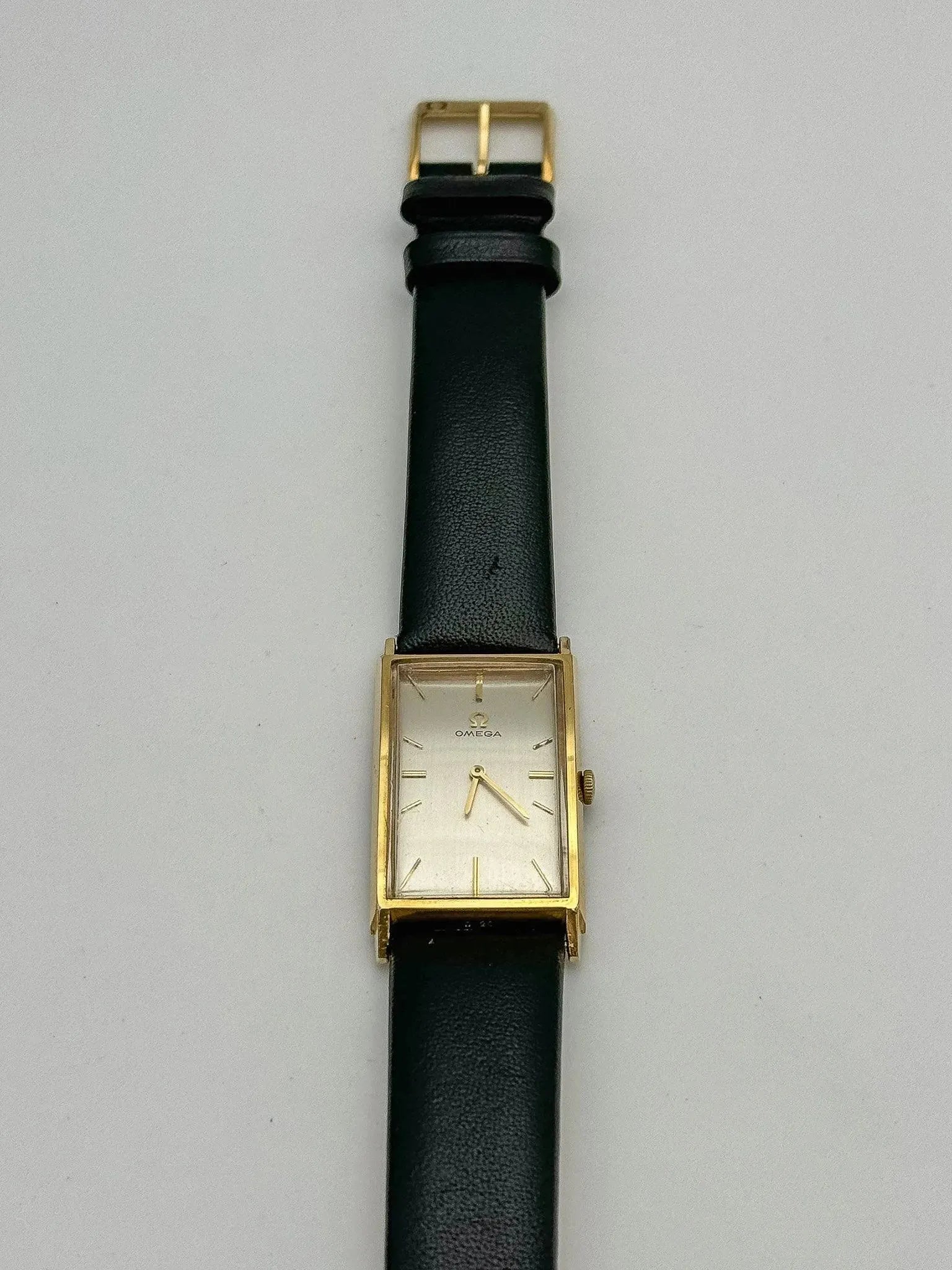 Omega - De Ville Curved Tank XL Gold - Box - 1965 - Atelier Victor Paris - Vintage Watch Shop Dubai