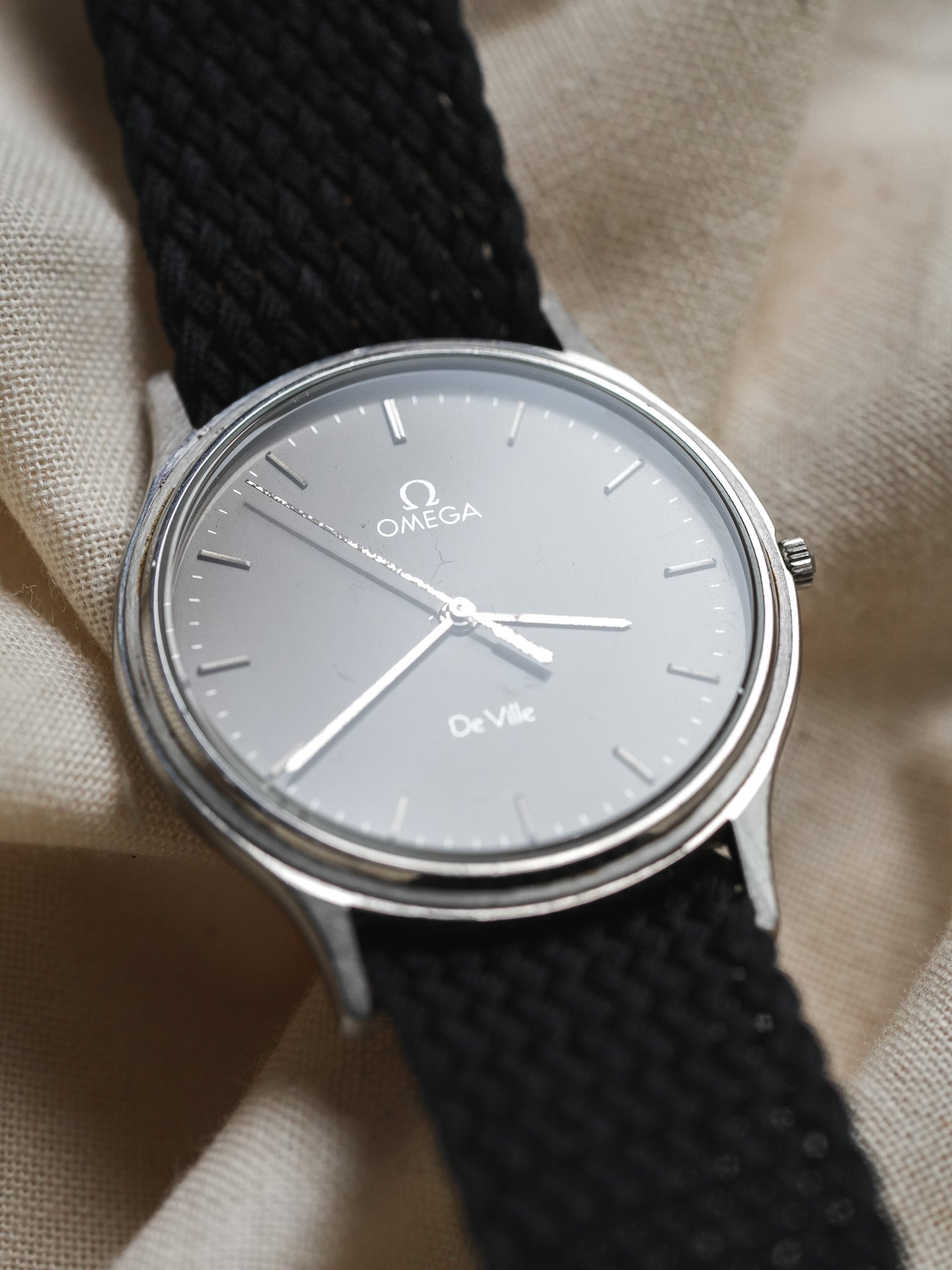 Omega - De Ville Dress Watch Anthracite - 1982 - Atelier Victor - Vintage Shop