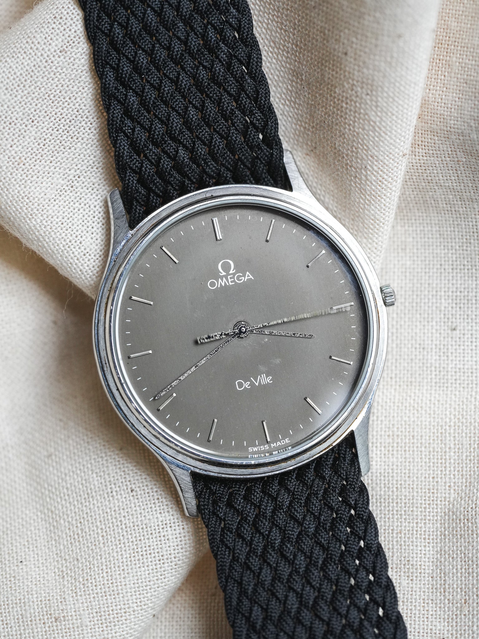 Omega - De Ville Dress Watch Anthracite - 1982 - Atelier Victor - Vintage Shop