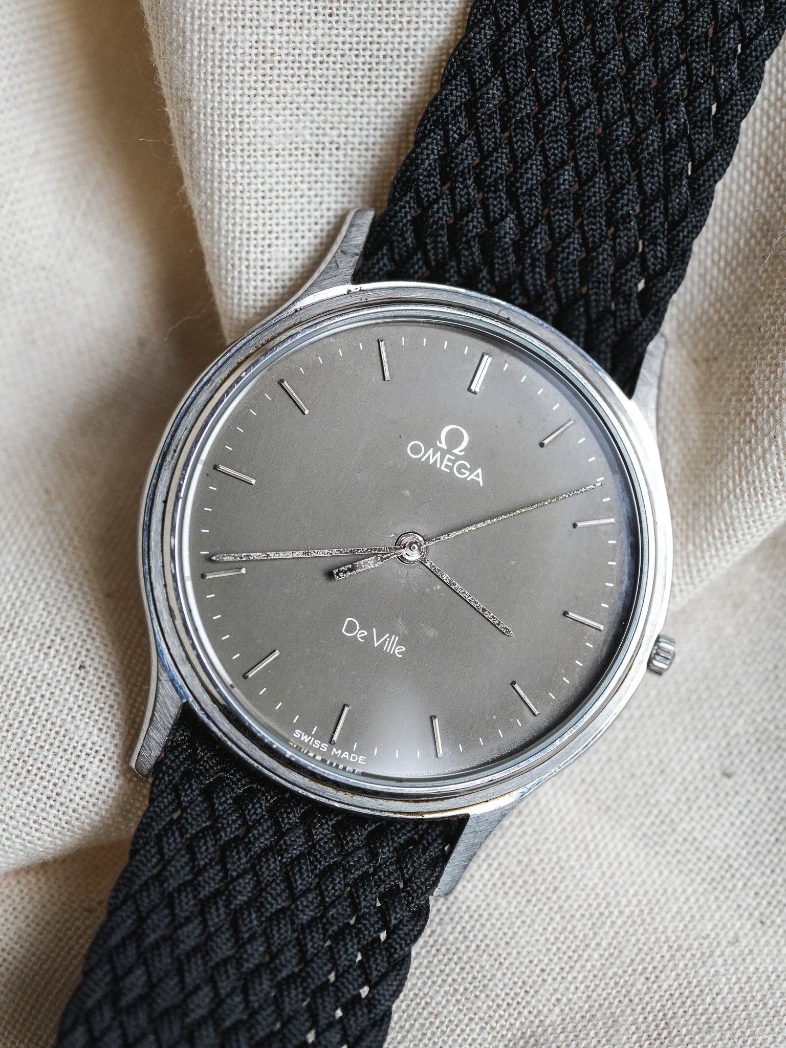 Omega - De Ville Dress Watch Anthracite - 1982 - Atelier Victor - Vintage Shop