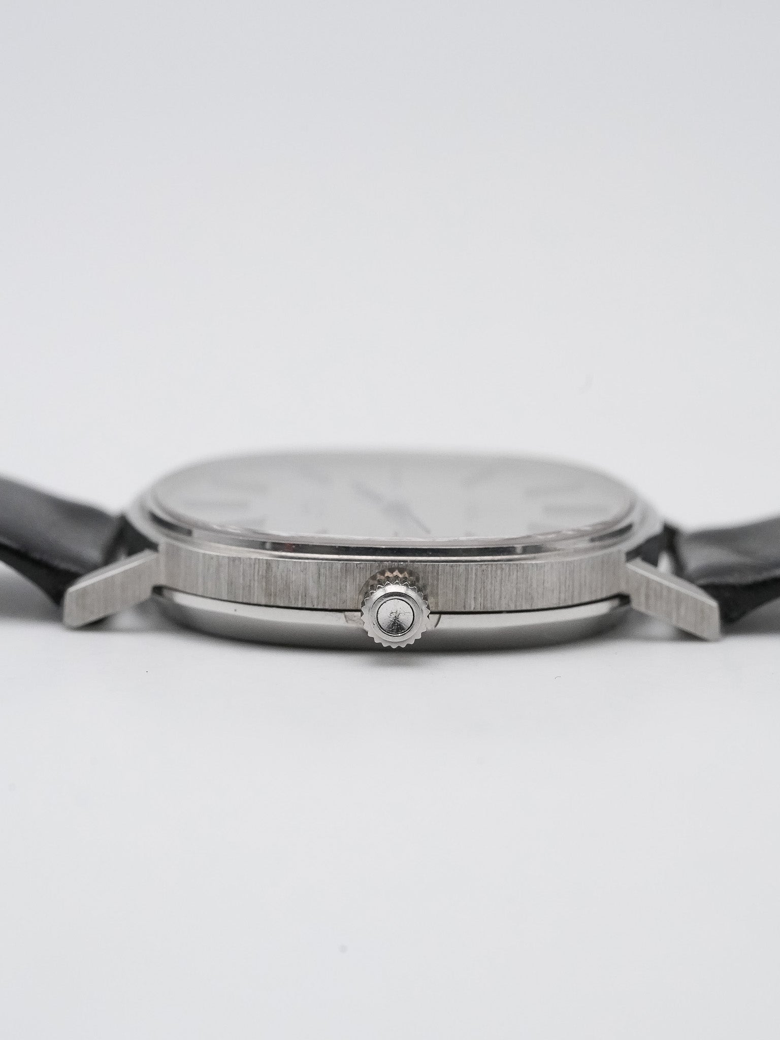 Omega - De Ville Ellipse Acier - 1977 - Atelier Victor - Vintage Shop