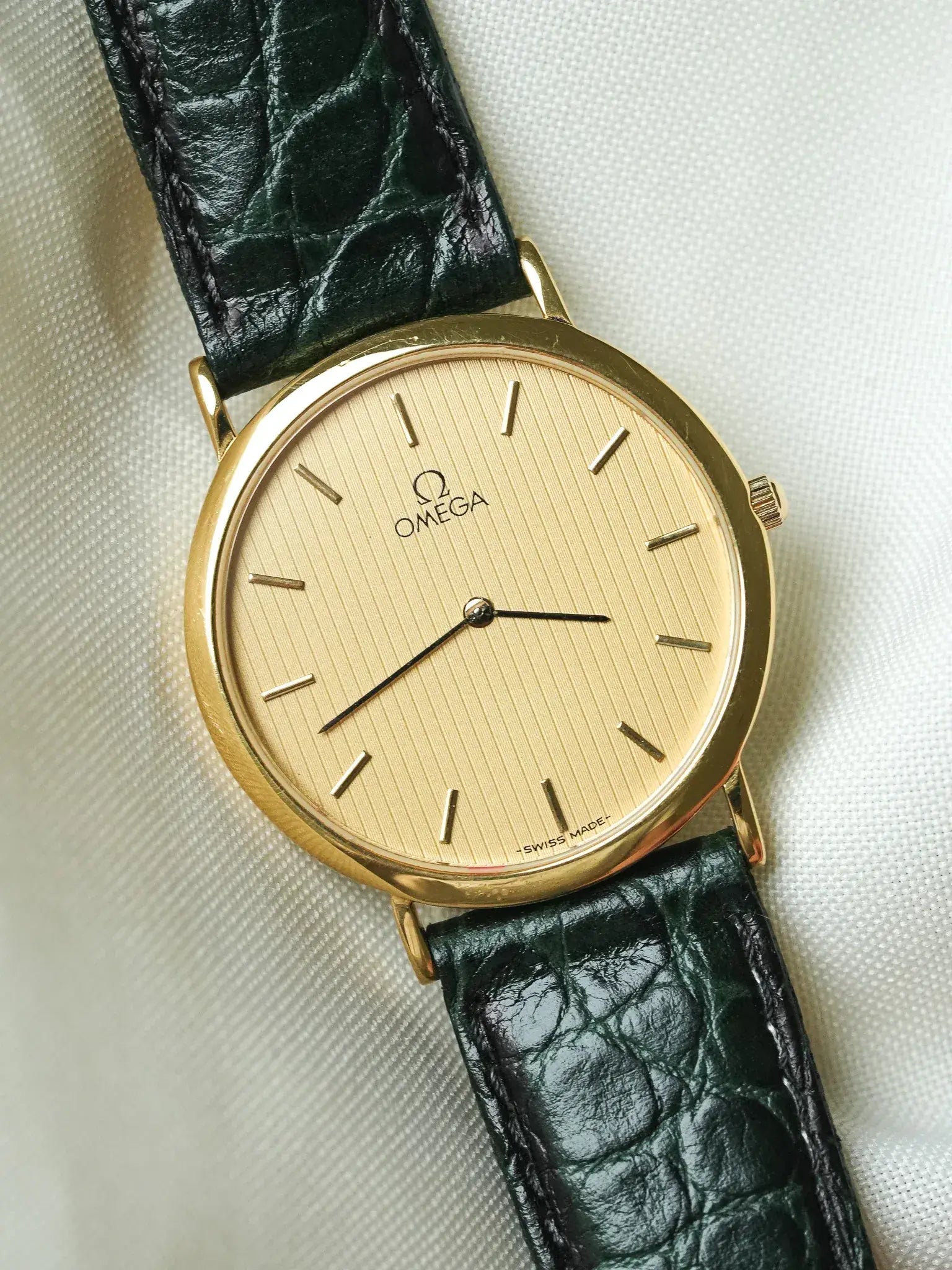 Omega - De Ville zusätzliche Platte Vergoldet mit Tapisserie-Zifferblatt - 1980s