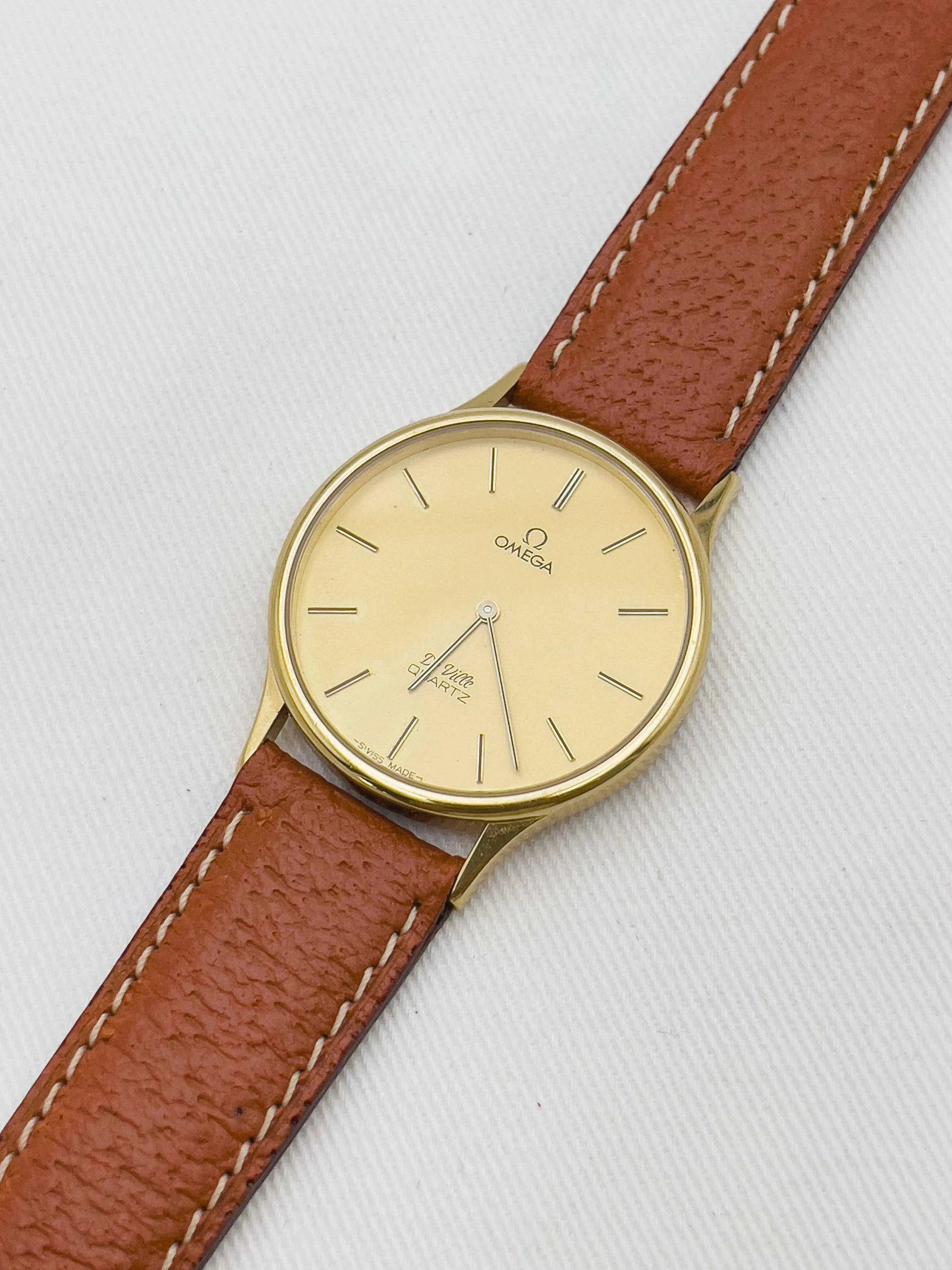 Omega - De Ville Gold Circle Poussoir Marron - 1980 - Atelier Victor Paris - Vintage Watch Shop Dubai