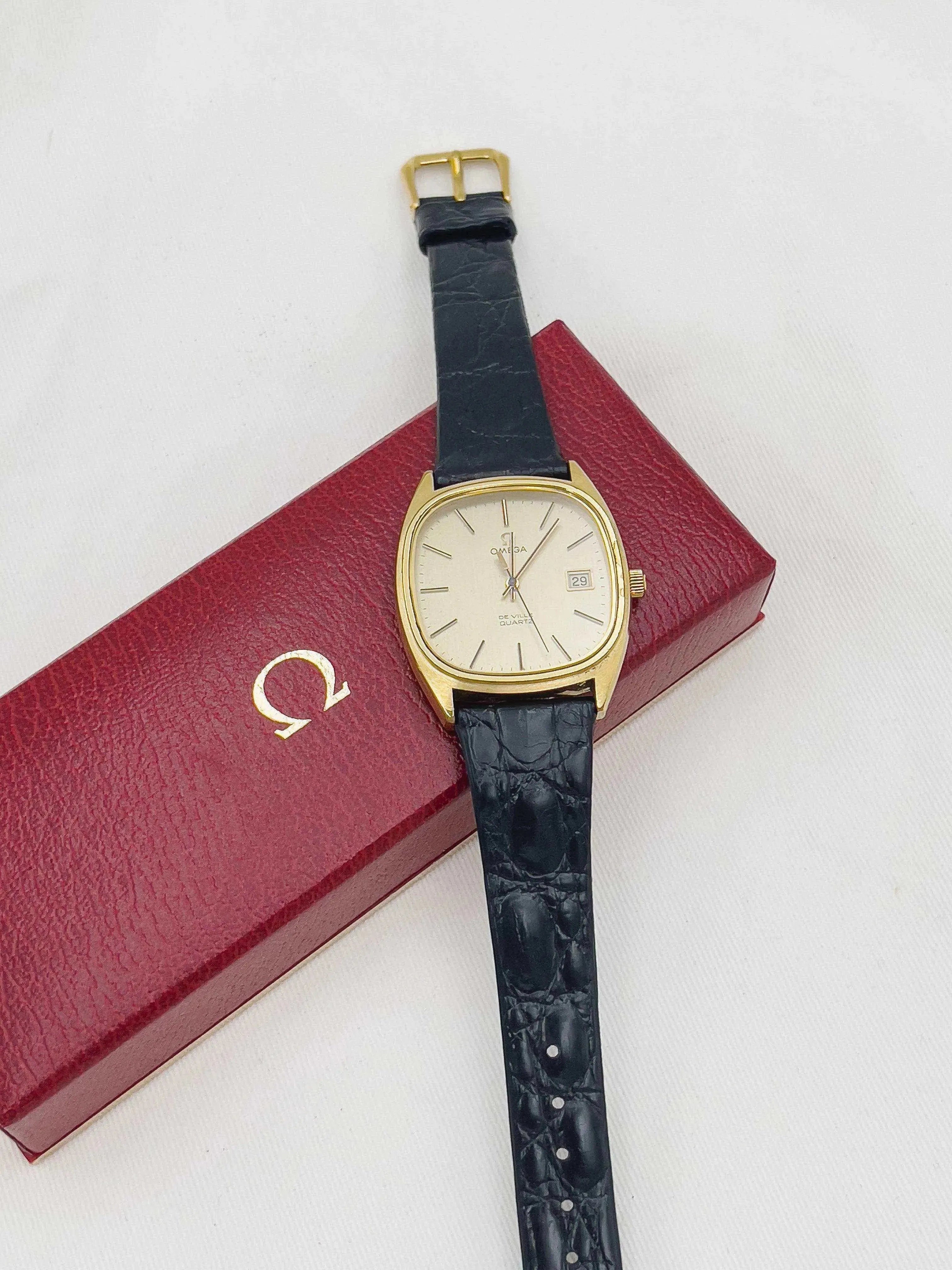 Omega - De Ville Gold date - 1976 - Atelier Victor Paris - Vintage Watch Shop Dubai