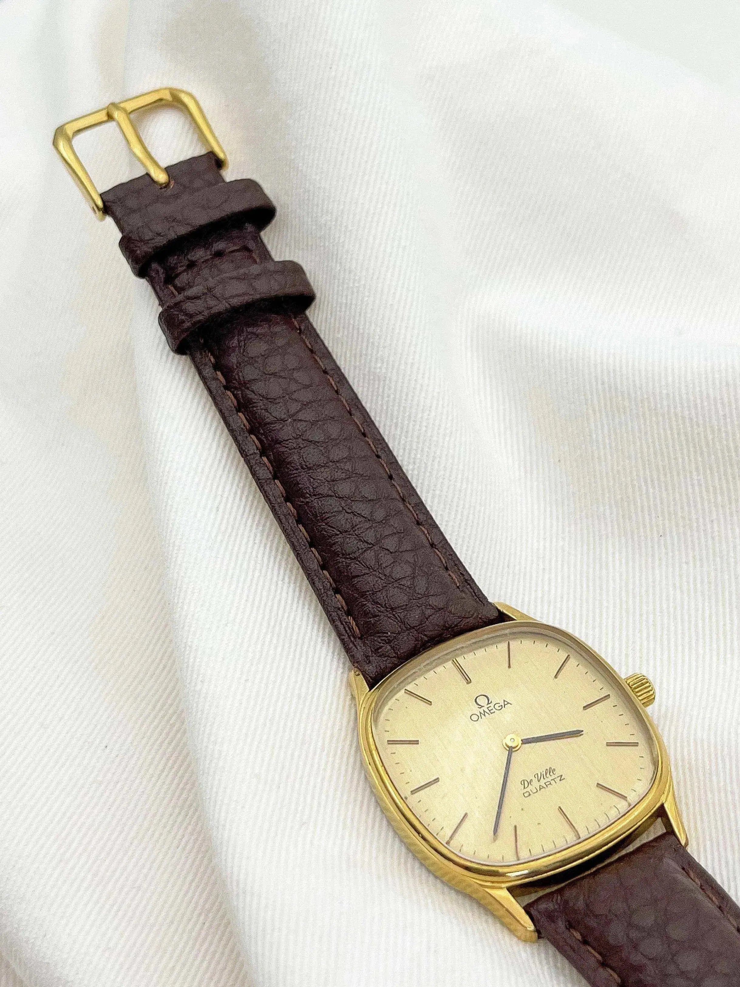 Omega - De Ville Gold Dial - 1979 - Atelier Victor Paris - Vintage Watch Shop Dubai