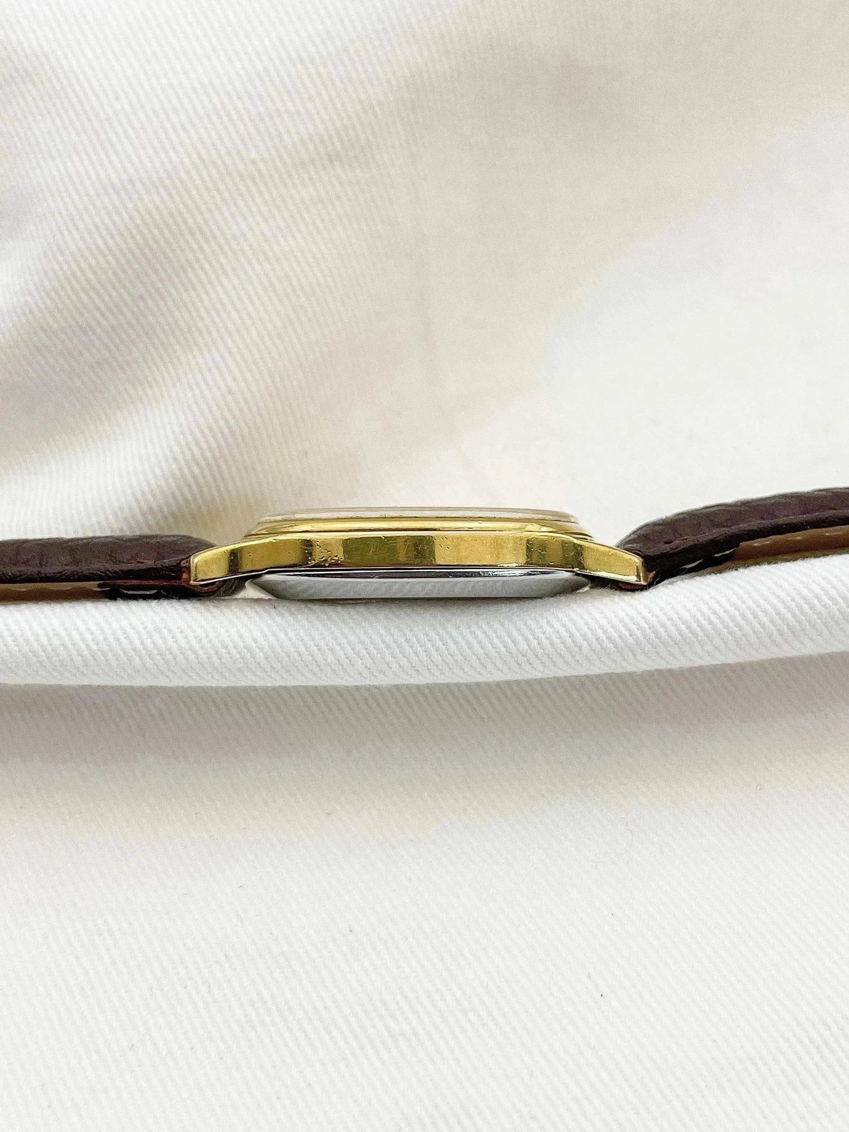 Omega - De Ville Gold Dial - 1979 - Atelier Victor - Vintage Shop