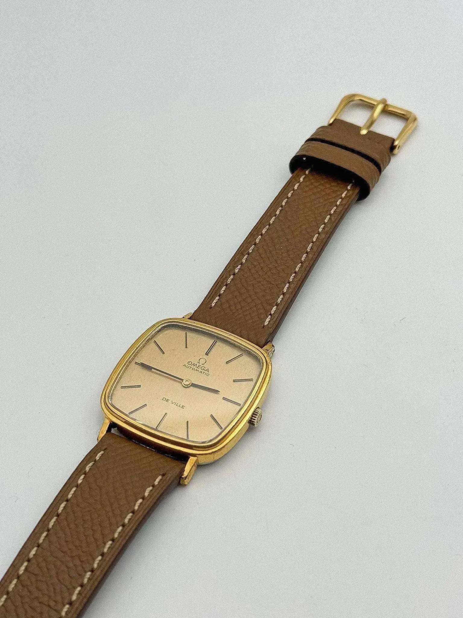 Omega - De Ville Gold Square - 1973 - Atelier Victor Paris - Vintage Watch Shop Dubai