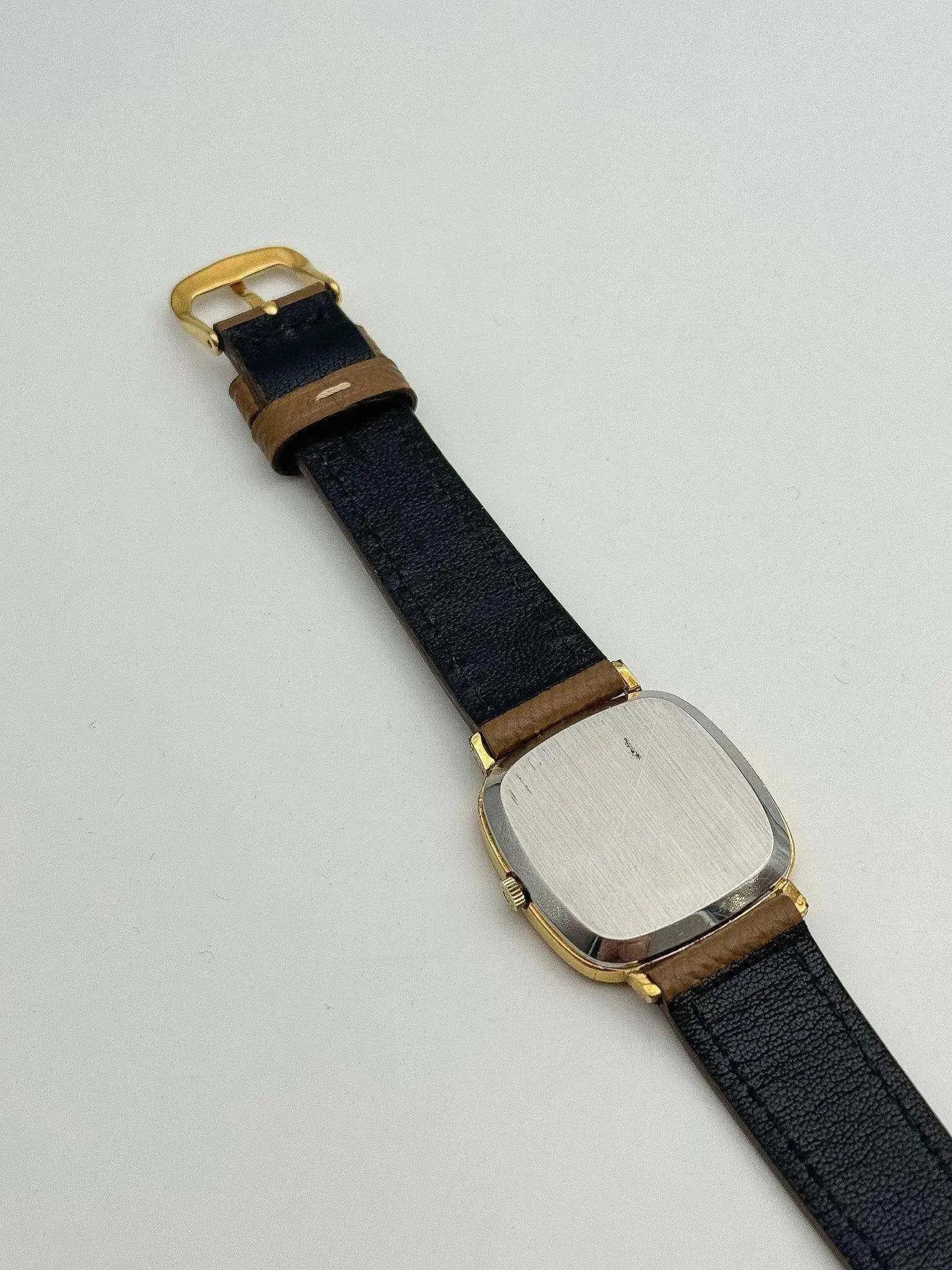 Omega - De Ville Gold Square - 1973 - Atelier Victor Paris - Vintage Watch Shop Dubai