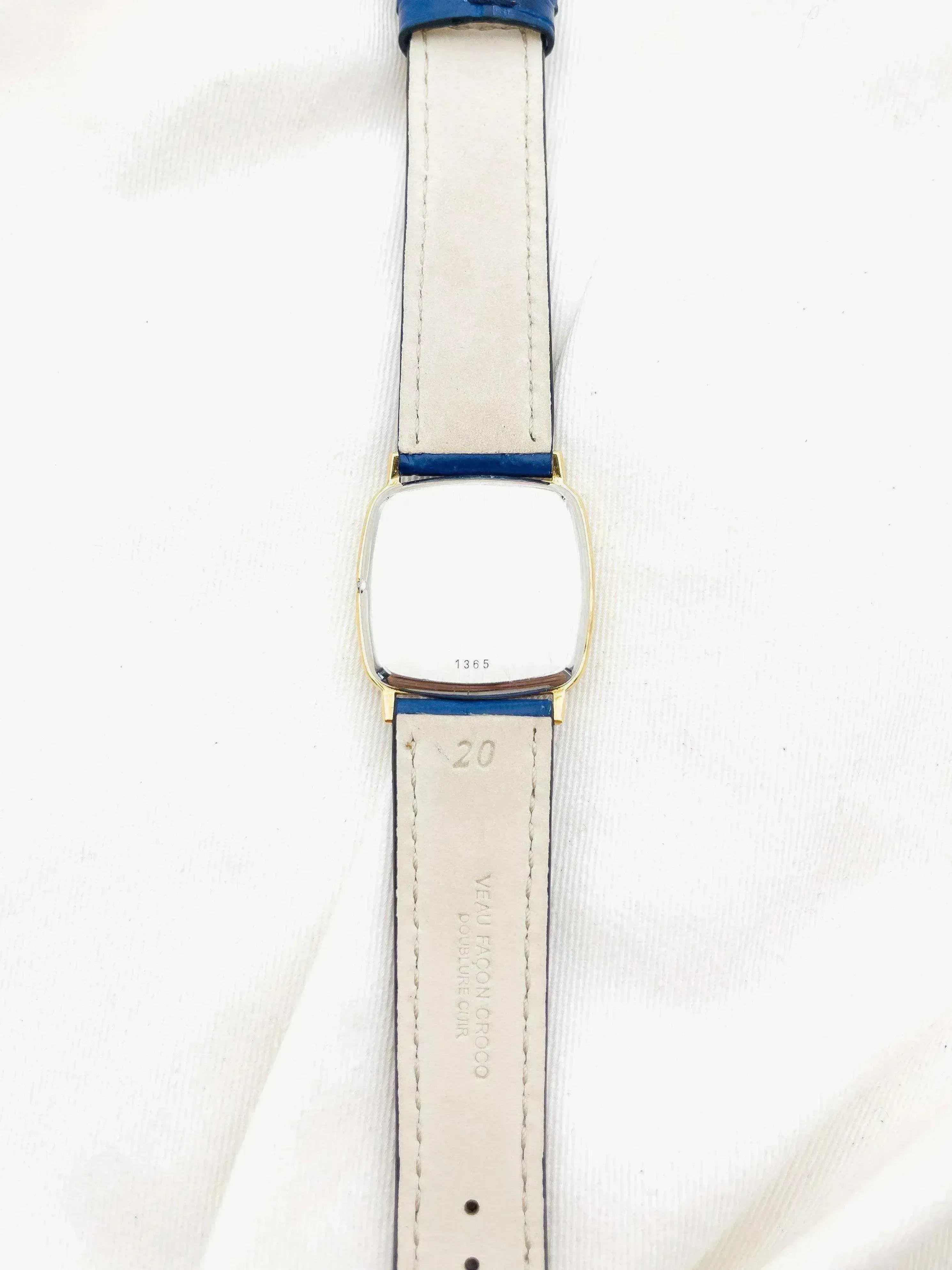 Omega - De Ville Gold Square - Atelier Victor