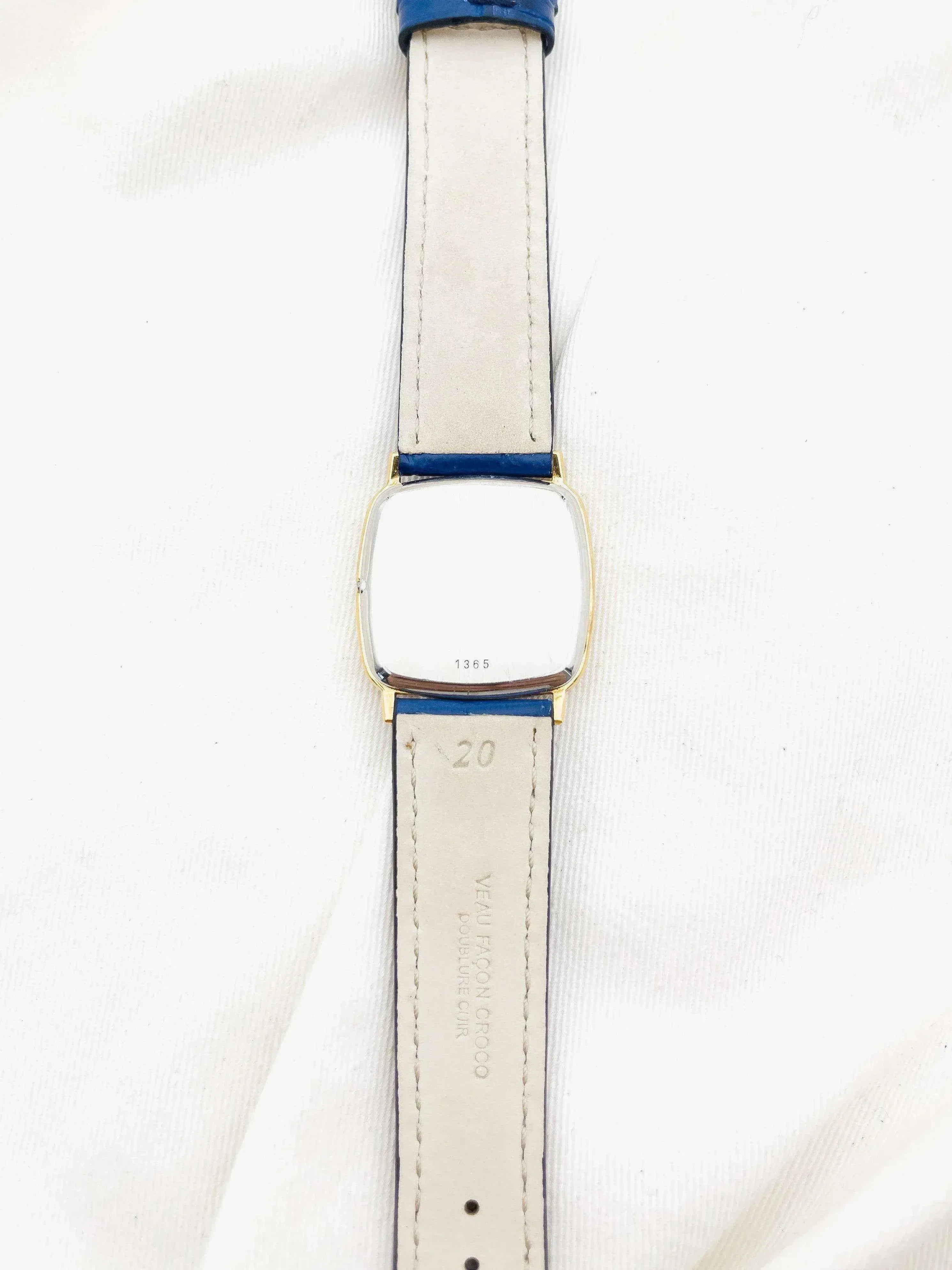 Omega - De Ville Gold Square - Atelier Victor - Vintage Shop