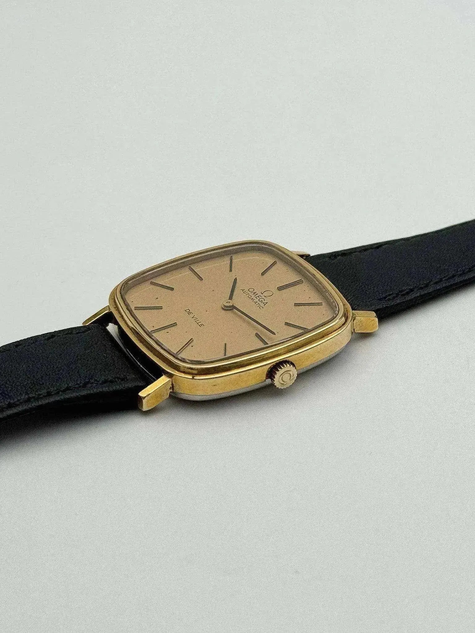 Omega - De Ville Gold Square Hand Winding - 1973 - Atelier Victor Paris - Vintage Watch Shop Dubai