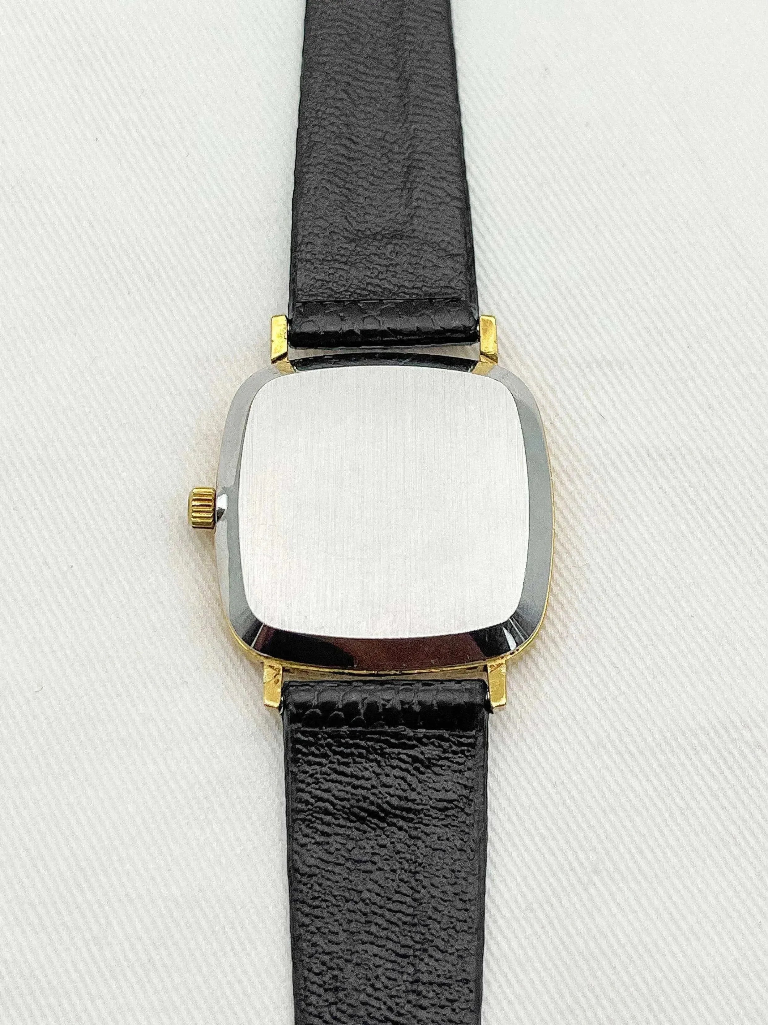 Omega - De Ville Gold Square Patina Quartz - 1977 - Atelier Victor - Vintage Shop