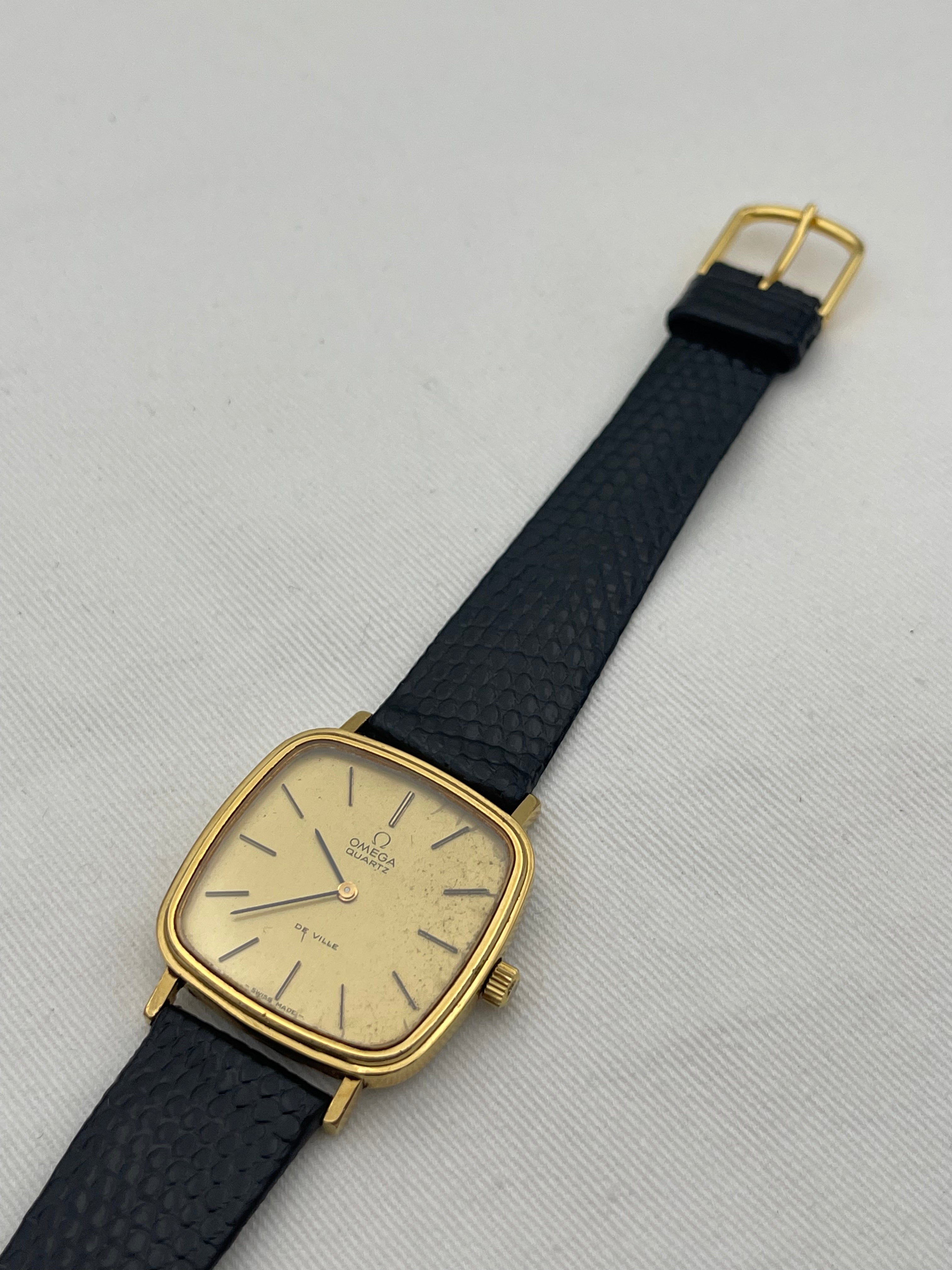 Omega - De Ville Gold Square Patina Quartz - 1977 - Atelier Victor - Vintage Shop