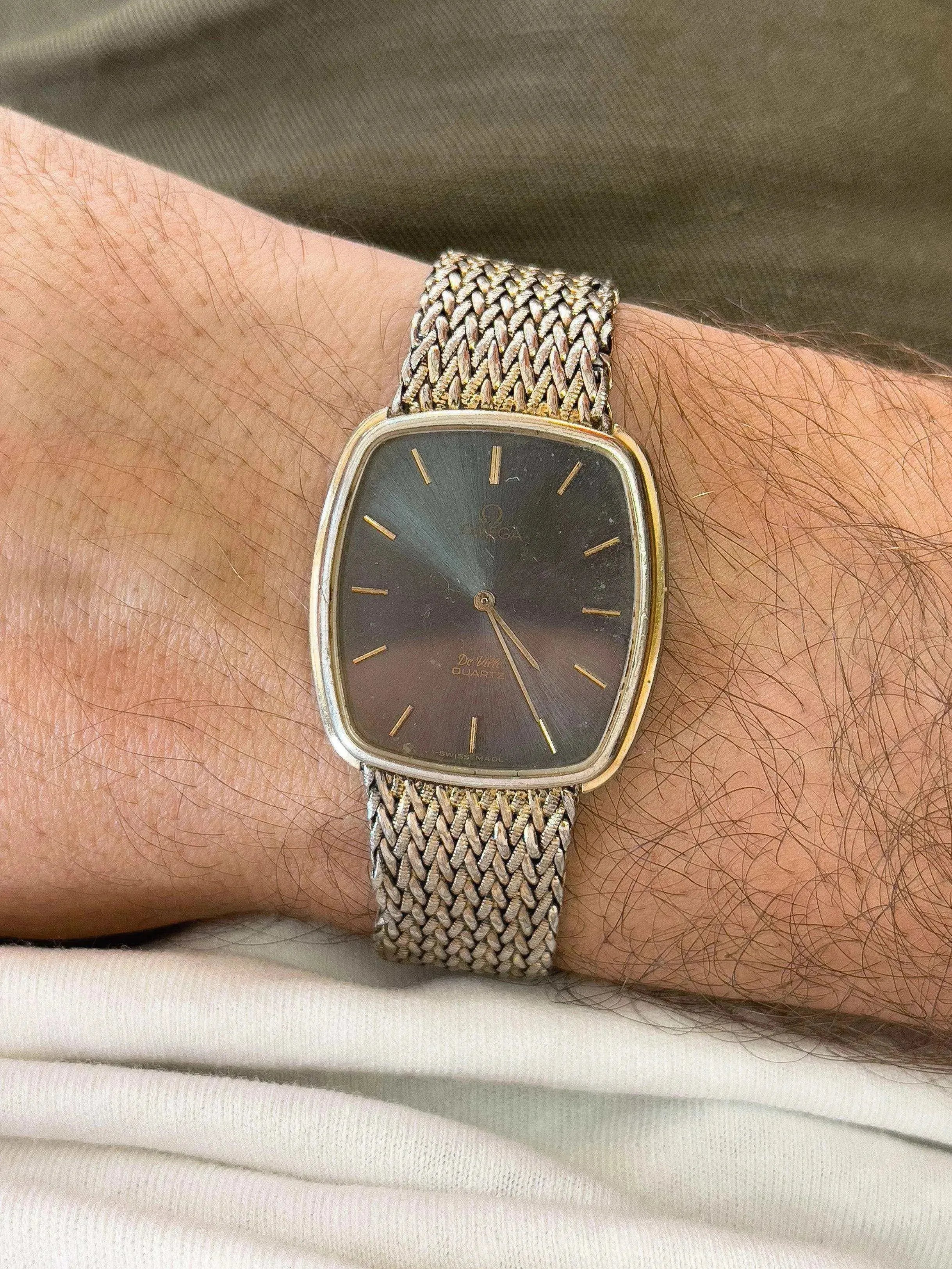 Omega - De Ville Grey Maille - 1970’s - Atelier Victor - Vintage Shop