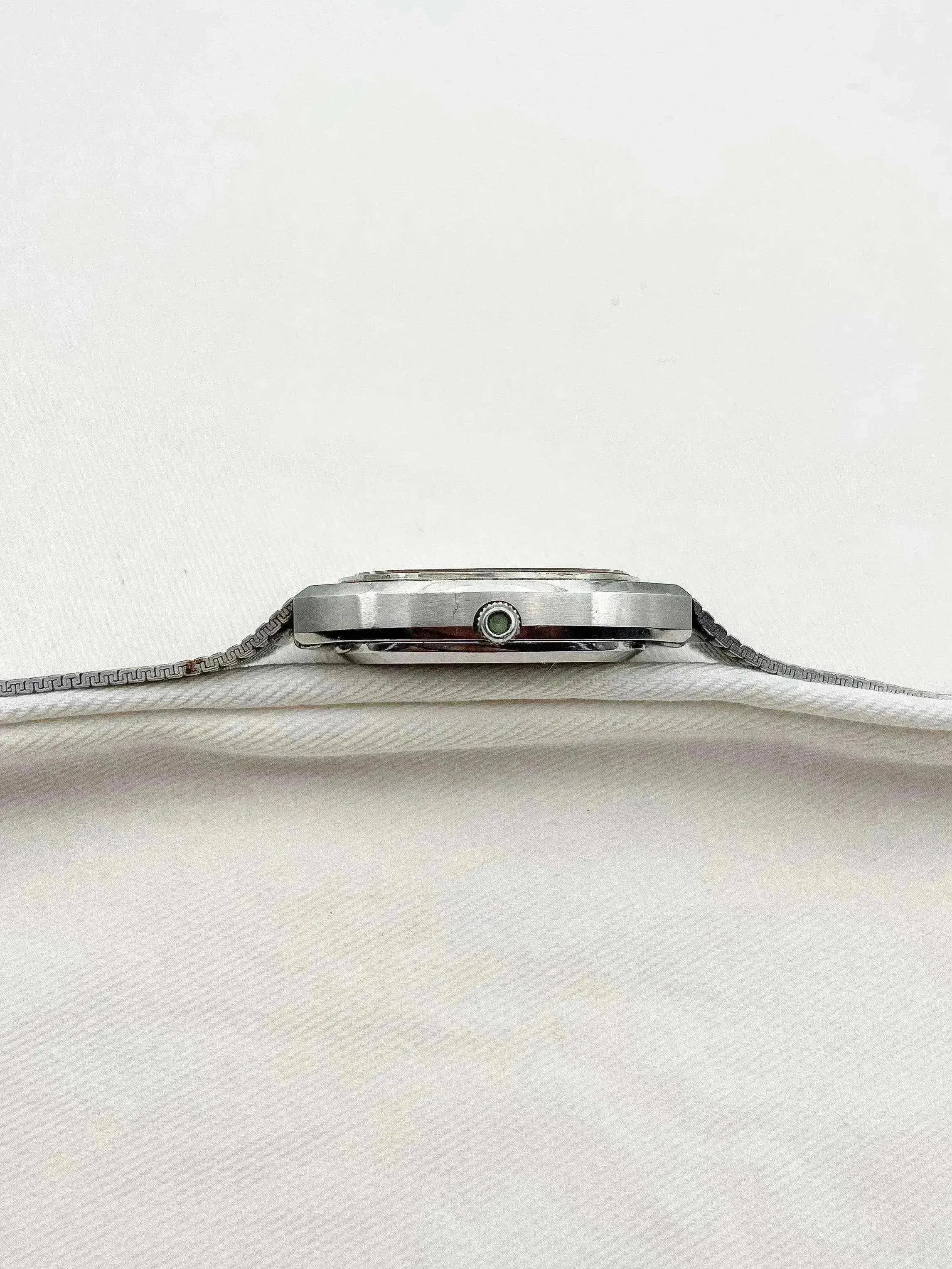 Omega - De Ville Maille Oversized - 1976 - Atelier Victor