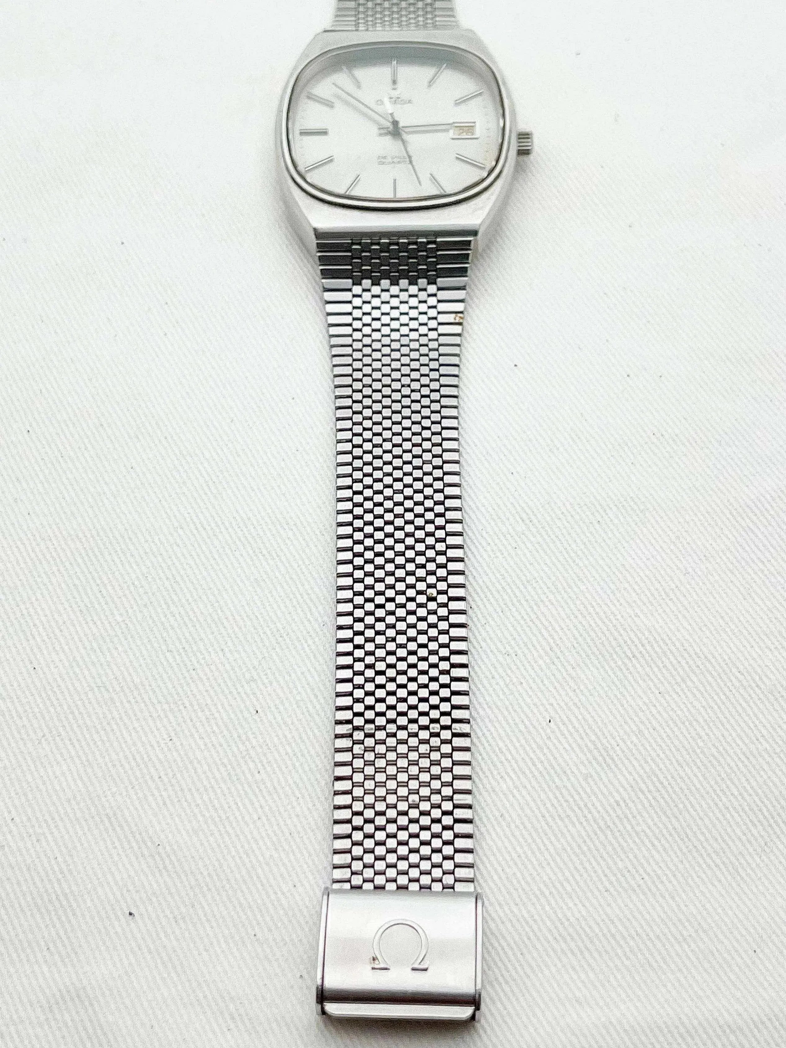 Omega - De Ville Maille Oversized - 1976 - Atelier Victor Paris - Vintage Watch Shop Dubai