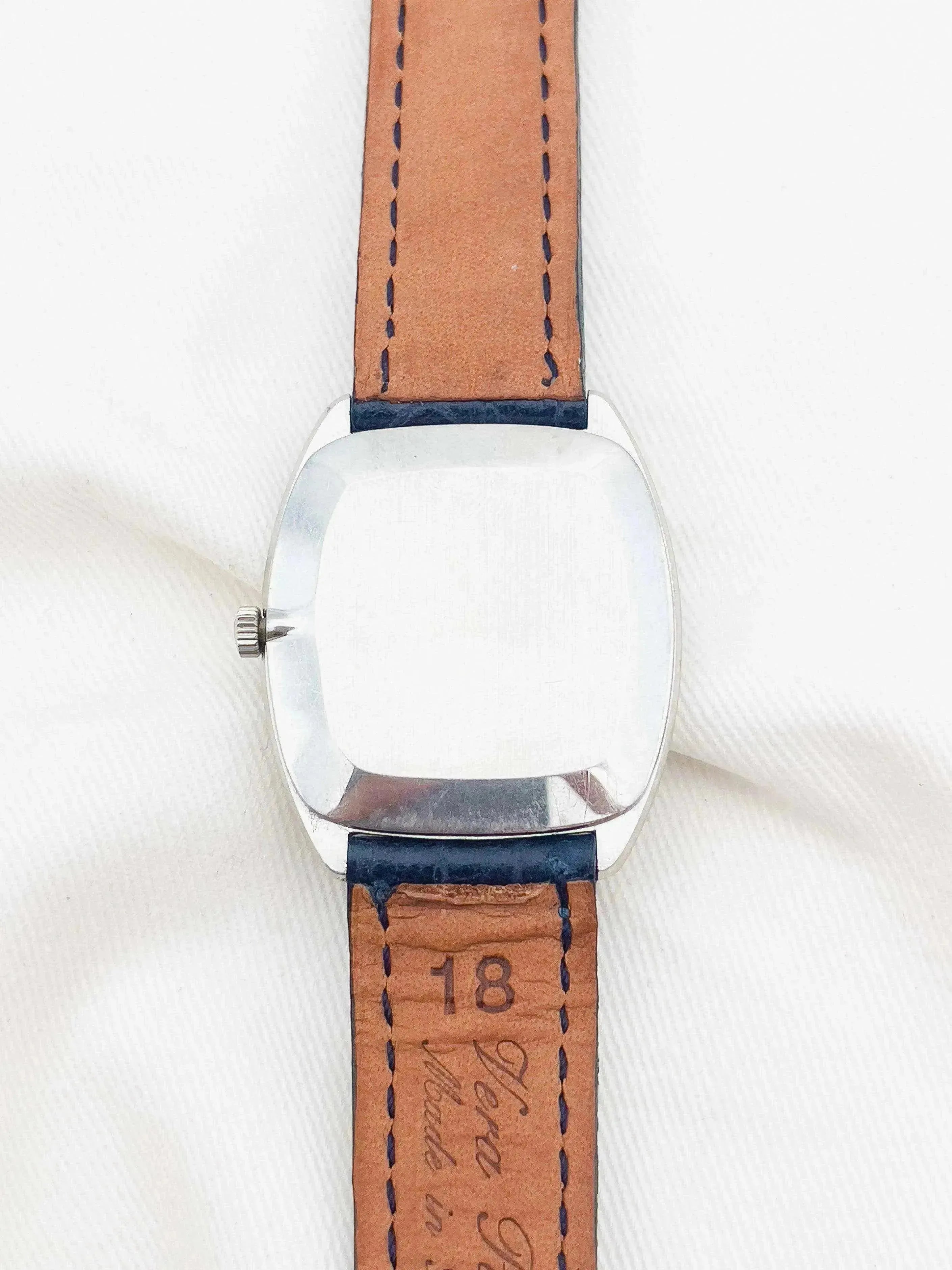 Omega - De Ville Night Blue - 1976 - Atelier Victor Paris - Vintage Watch Shop Dubai