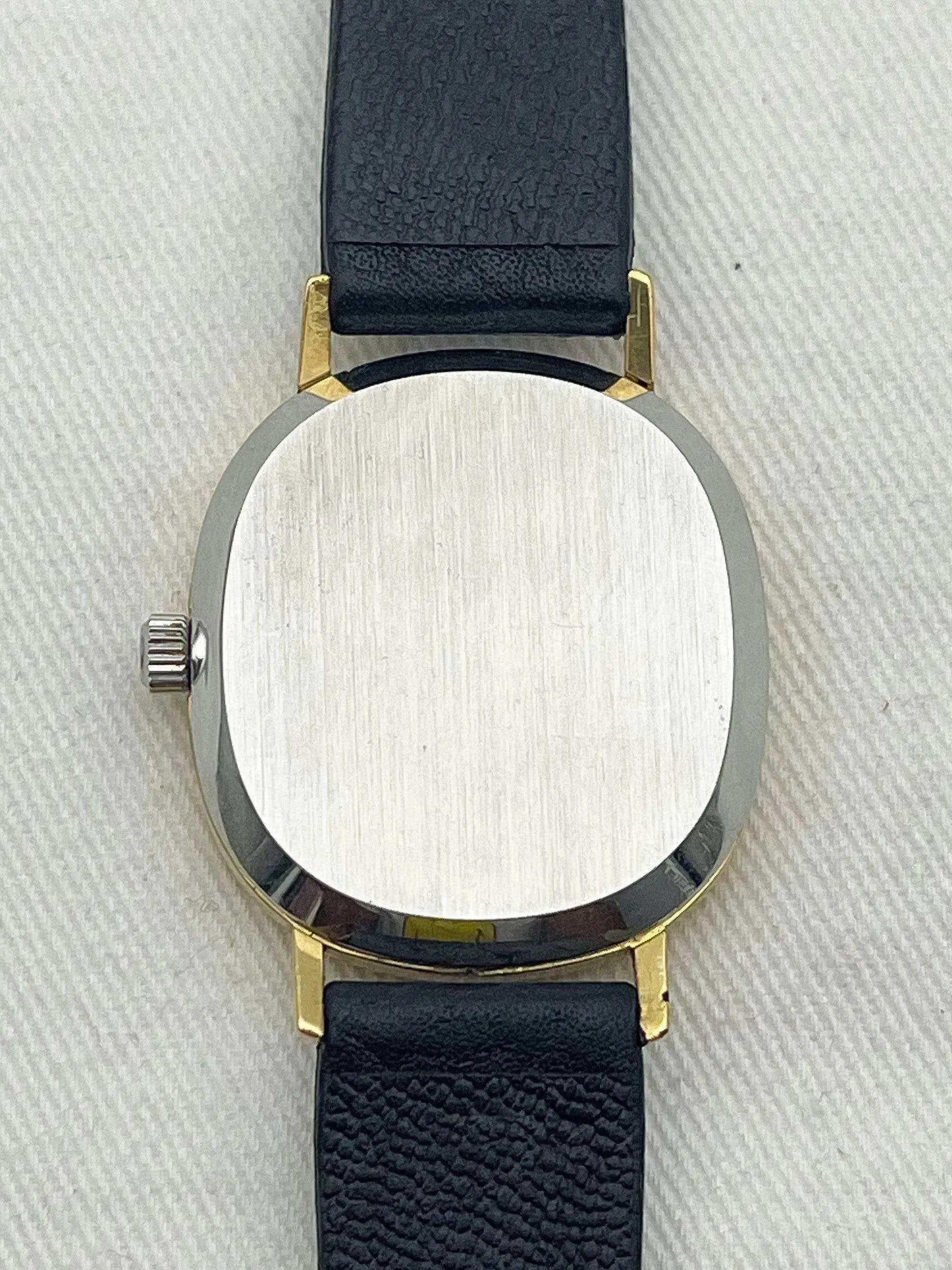 Omega - De Ville Oval Gold Quartz - 1977 - Atelier Victor