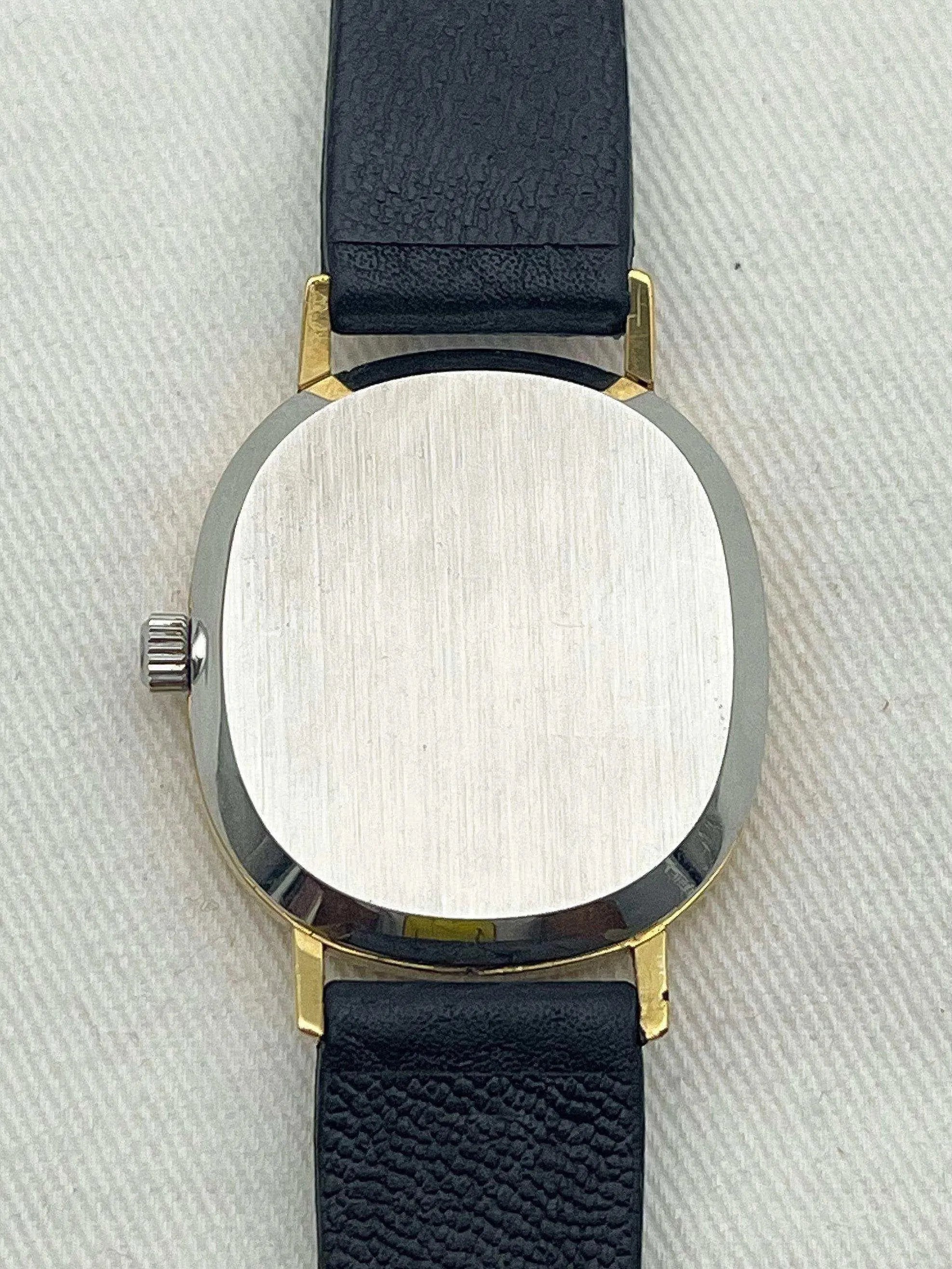 Omega - De Ville Oval Gold Quartz - 1977 - Atelier Victor Paris - Vintage Watch Shop Dubai