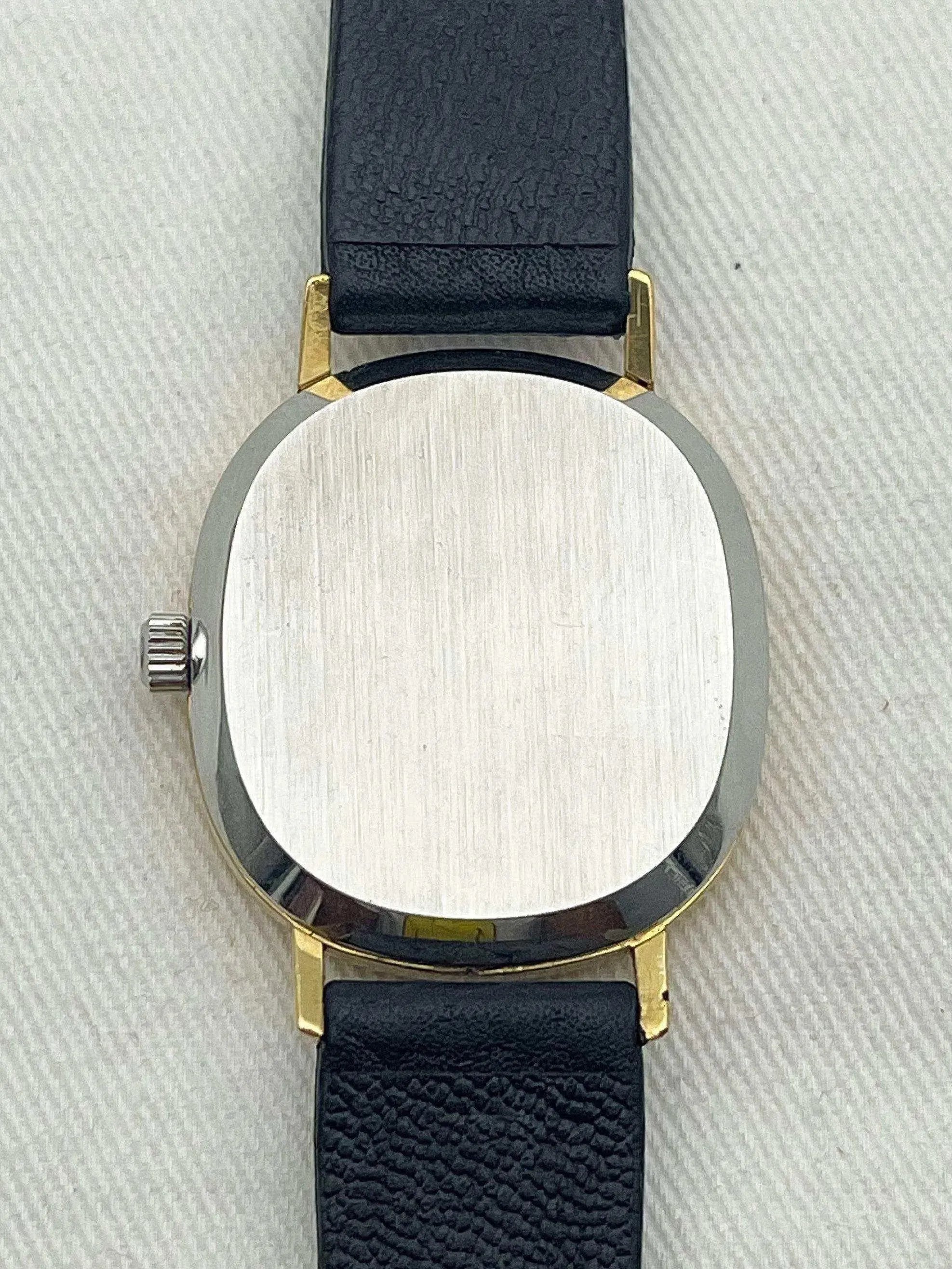 Omega - De Ville Oval Gold Quartz - 1977 - Atelier Victor - Vintage Shop