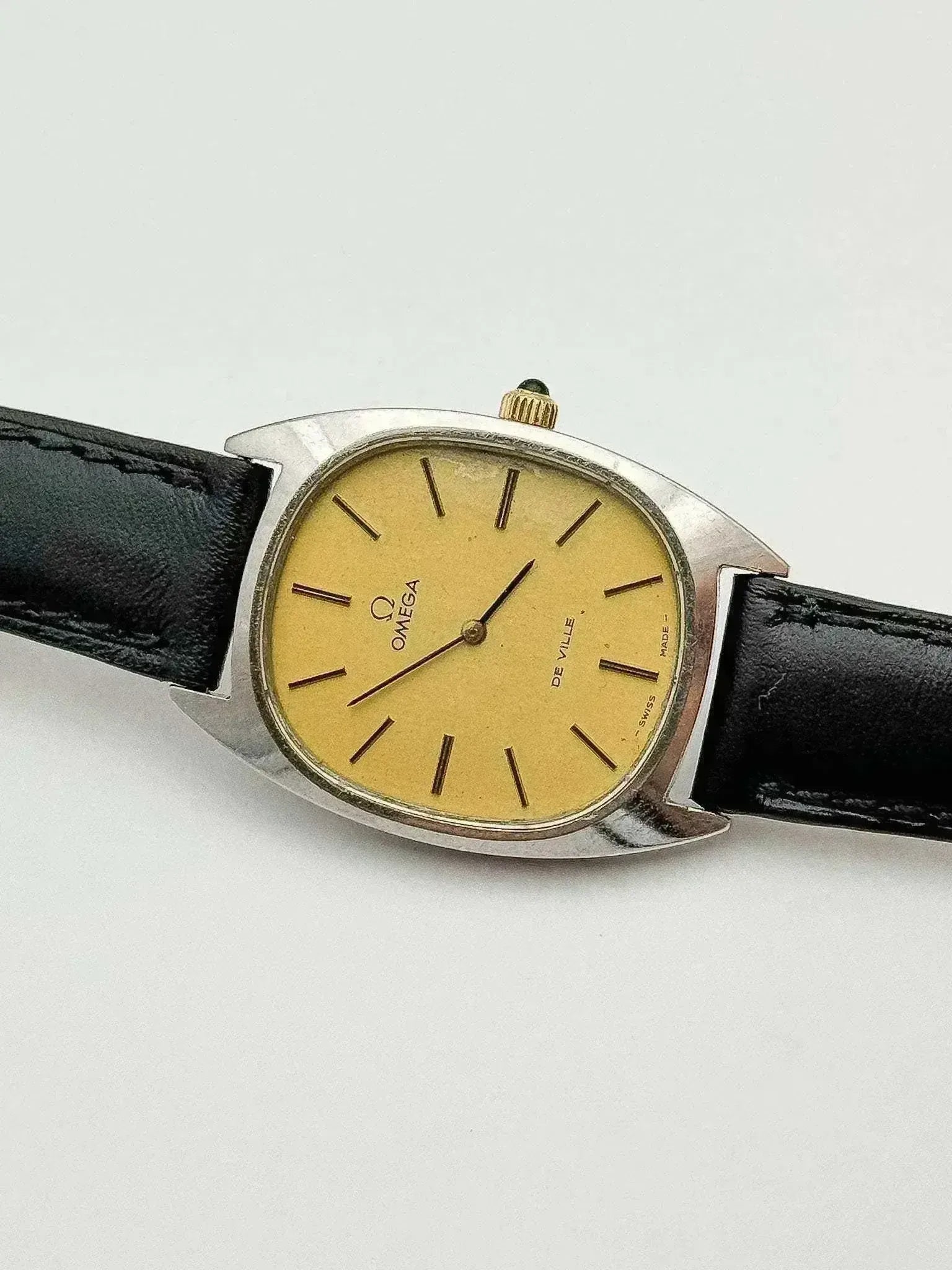 Omega - De Ville Oval Yellow Meca - 1977 - Atelier Victor