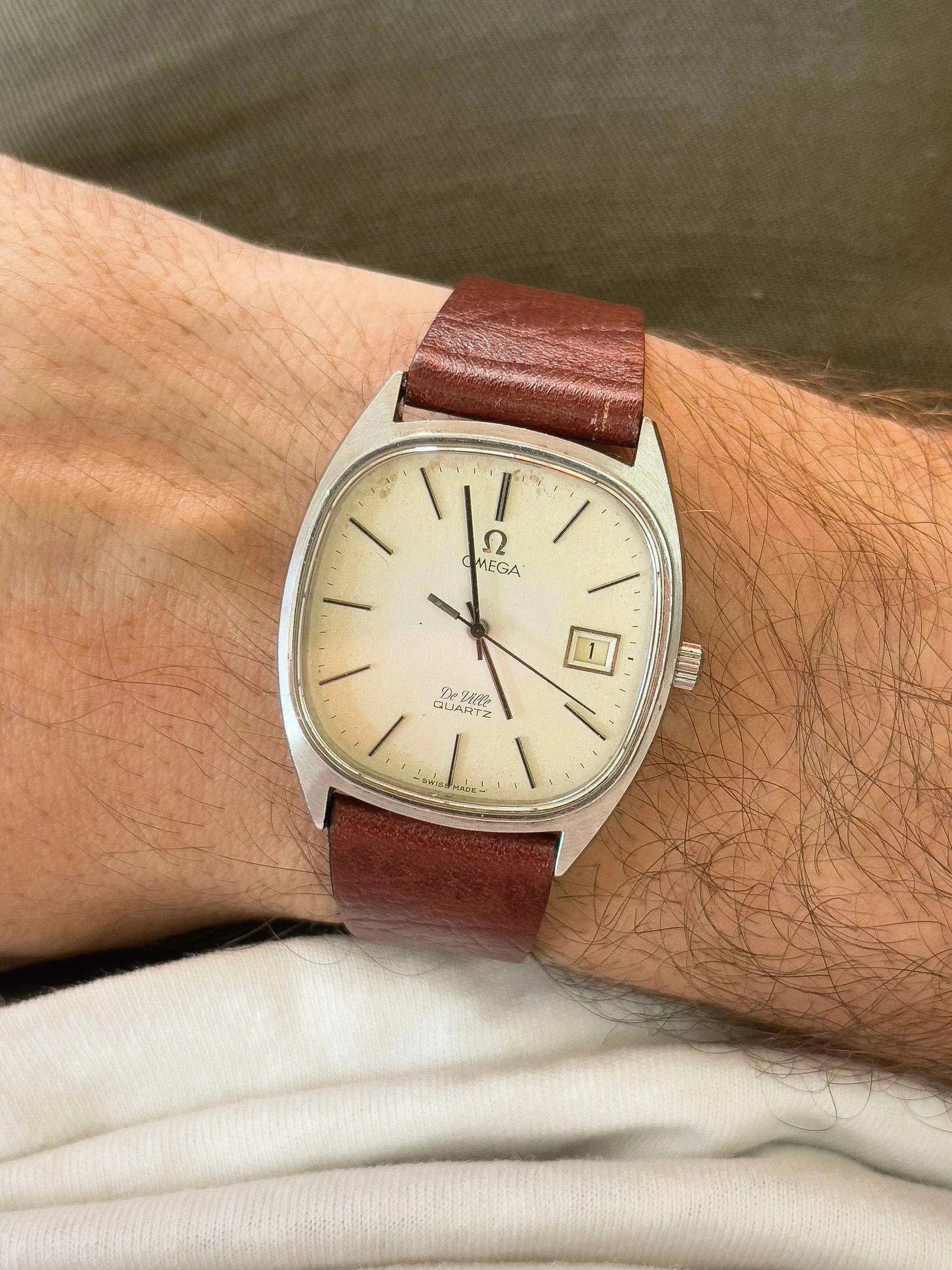 Omega - De Ville Patine Oversized - 1979 - Atelier Victor Paris - Vintage Watch Shop Dubai