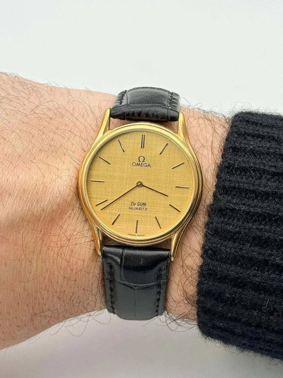 Omega - De Ville Plaqué or Cadran Lin - 1979 - Atelier Victor Paris - Vintage Watch Shop Dubai