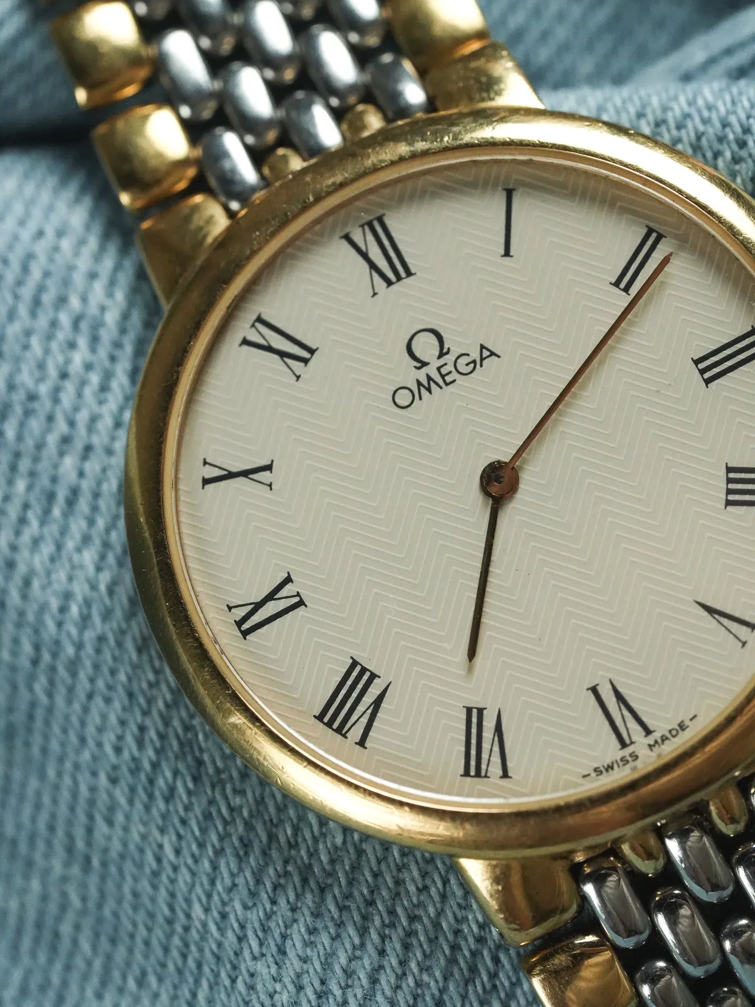 Omega - De Ville Ronde Maille Acier Or EXTRA PLATE - 1986 - Atelier Victor