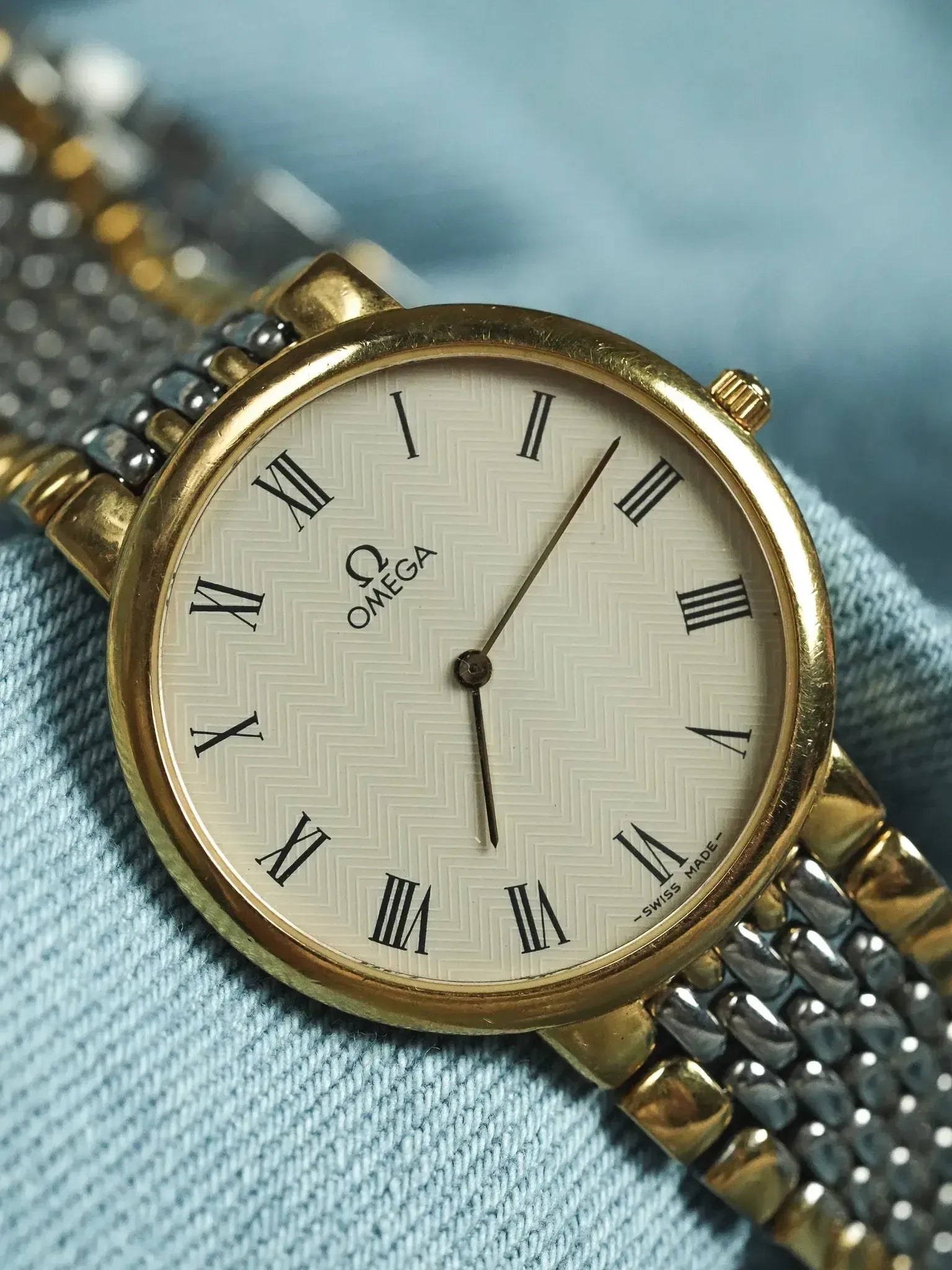 Omega - De Ville Ronde Maille Acier Or EXTRA PLATE - 1986 - Atelier Victor