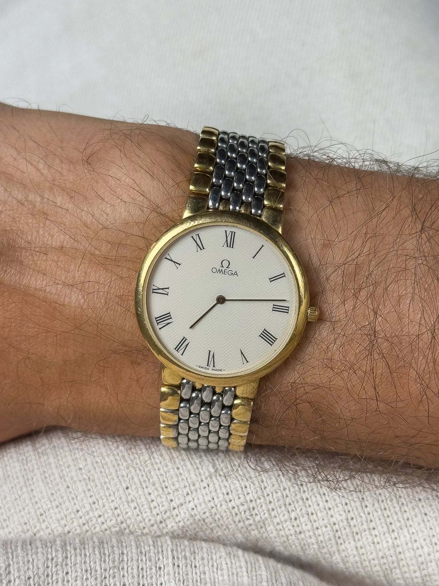 Omega - De Ville Ronde Maille Acier Or EXTRA PLATE - 1986 - Atelier Victor