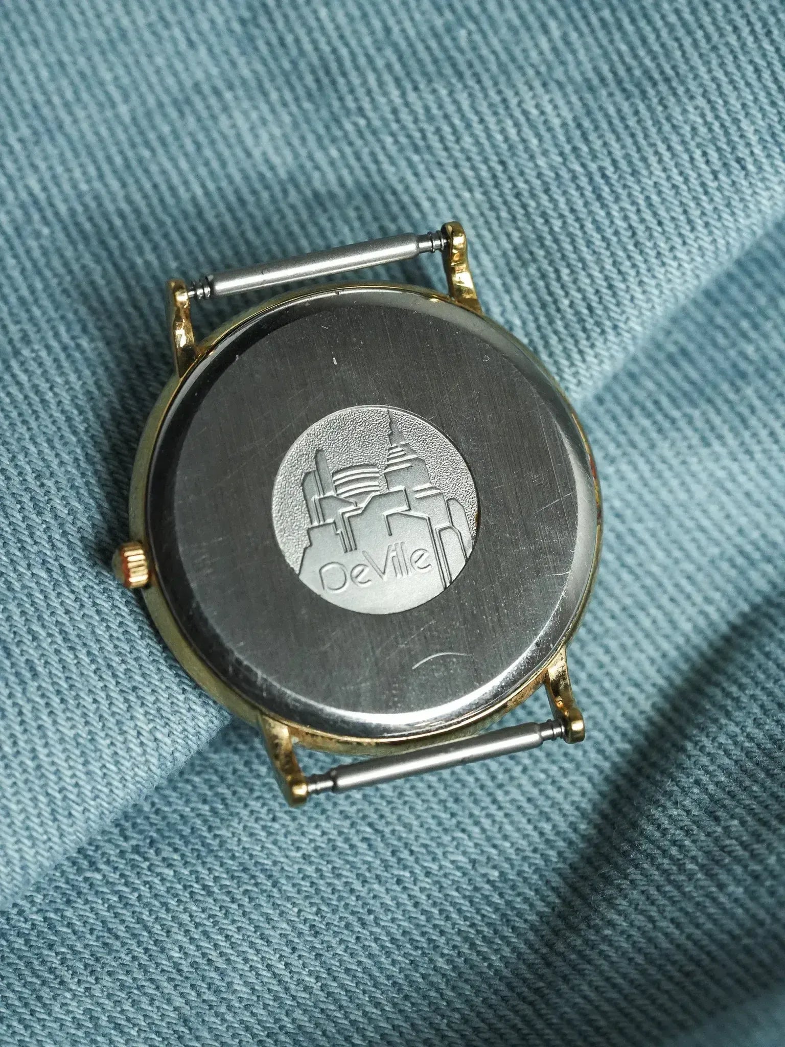 Omega - De Ville Ronde or date quartz 1430 - 1989 - Atelier Victor