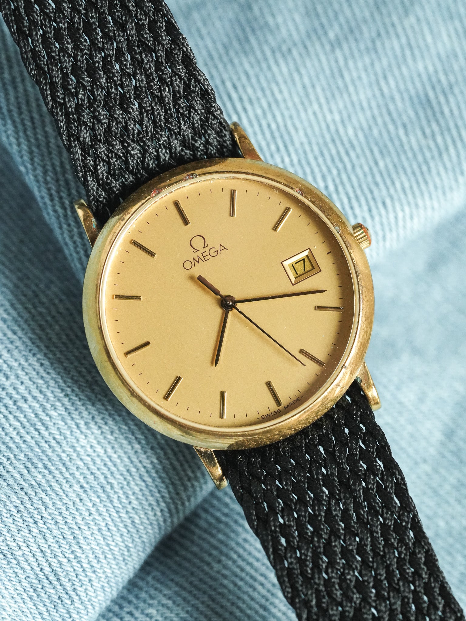 Omega - De Ville Ronde or date quartz 1430 - 1989 - Atelier Victor - Vintage Shop