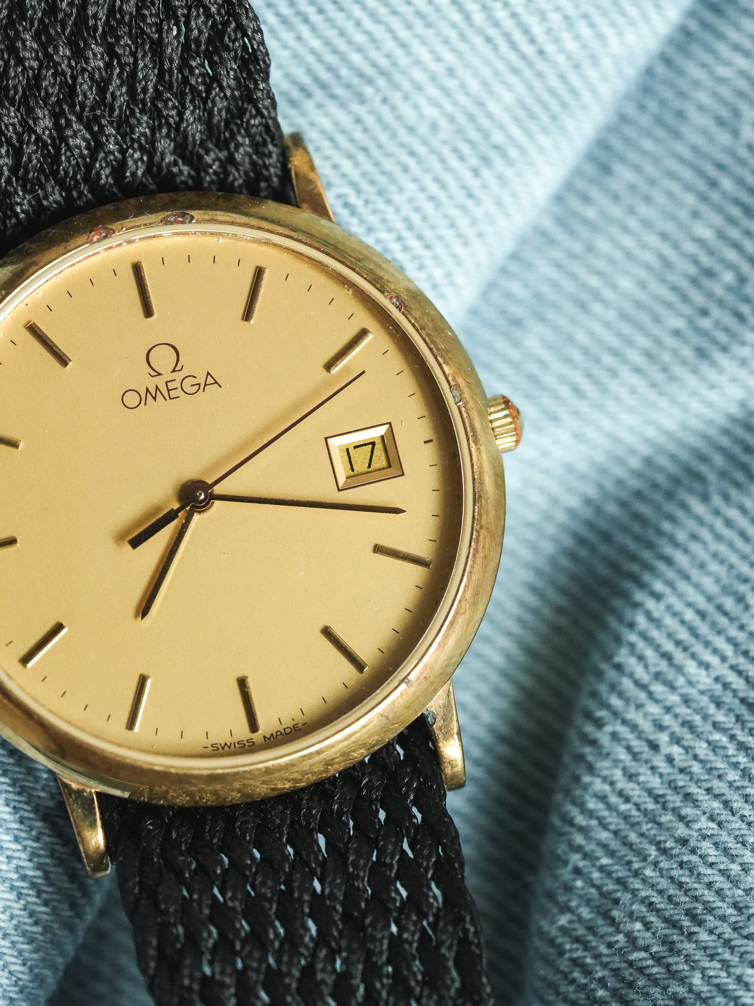 Omega - De Ville Ronde or date quartz 1430 - 1989 - Atelier Victor - Vintage Shop