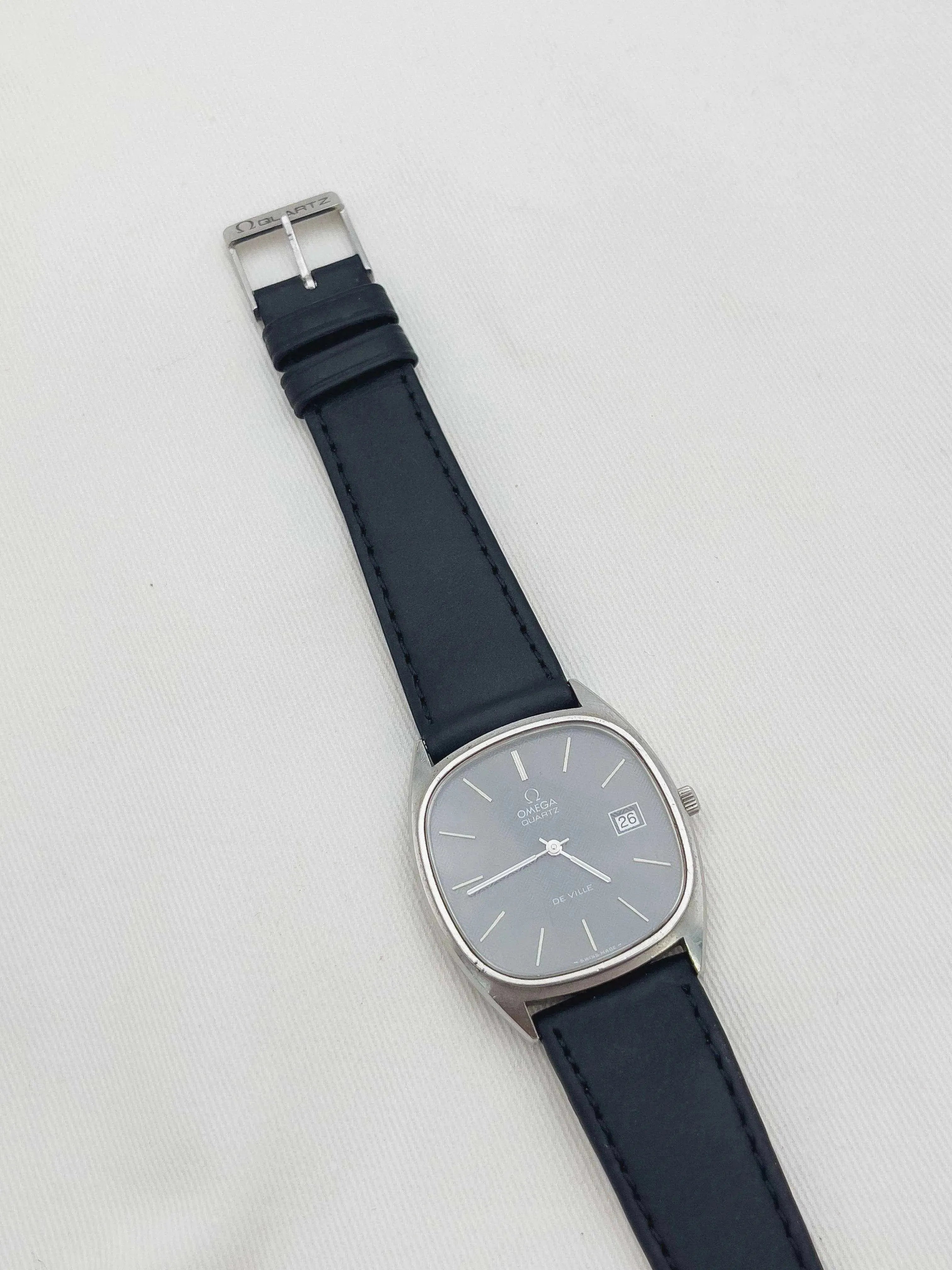 Omega - De Ville Tapissée Noir - 1977 - Atelier Victor Paris - Vintage Watch Shop Dubai