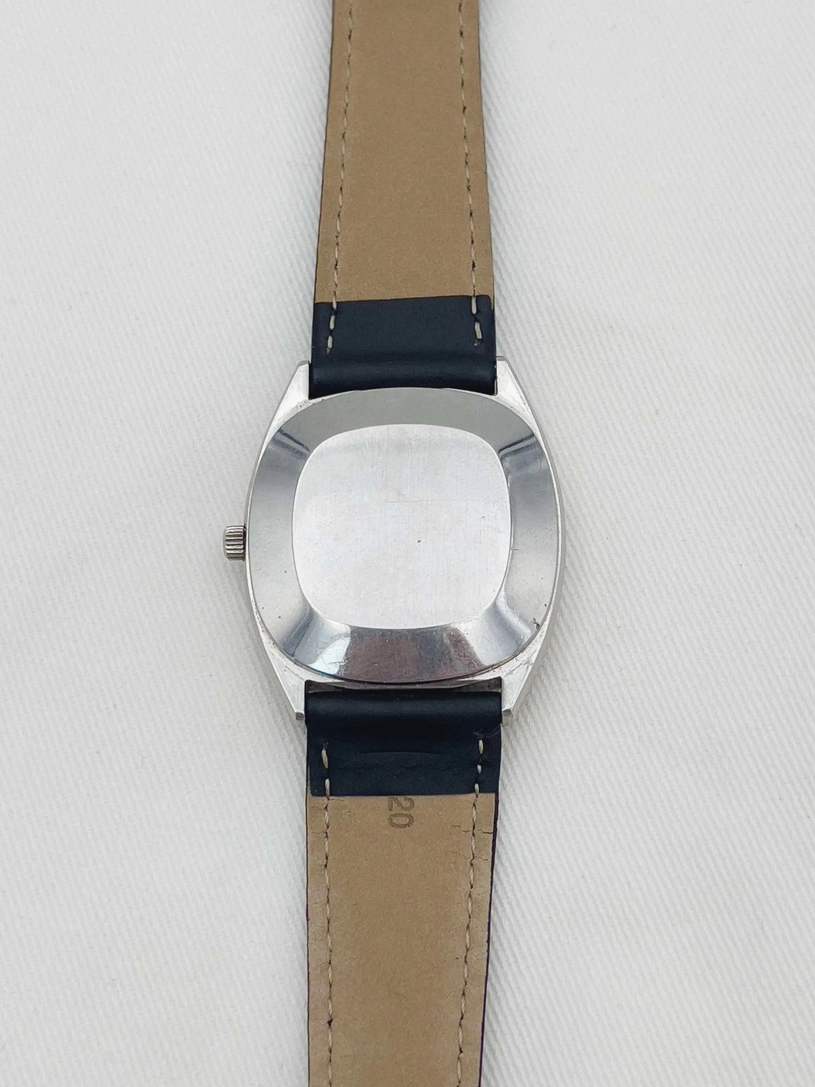 Omega - De Ville Tapissée Noir - 1977 - Atelier Victor - Vintage Shop