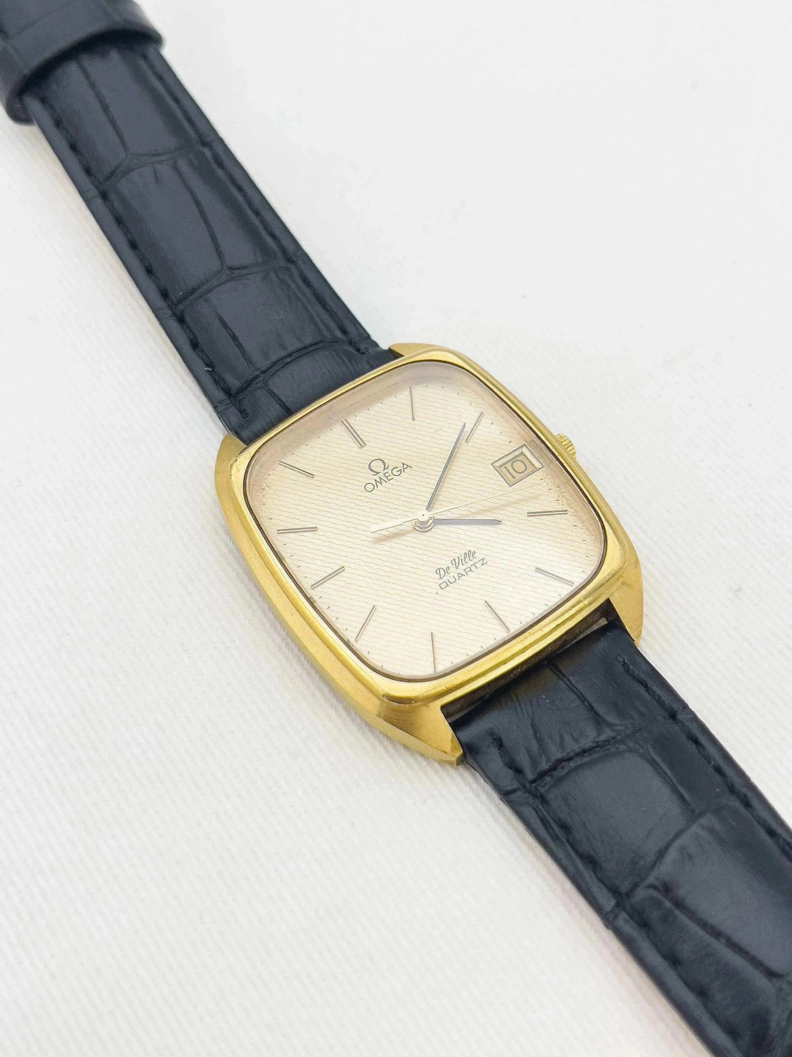 Omega - De Ville Tapisserie Full Set - 1980 - Atelier Victor Paris - Vintage Watch Shop Dubai