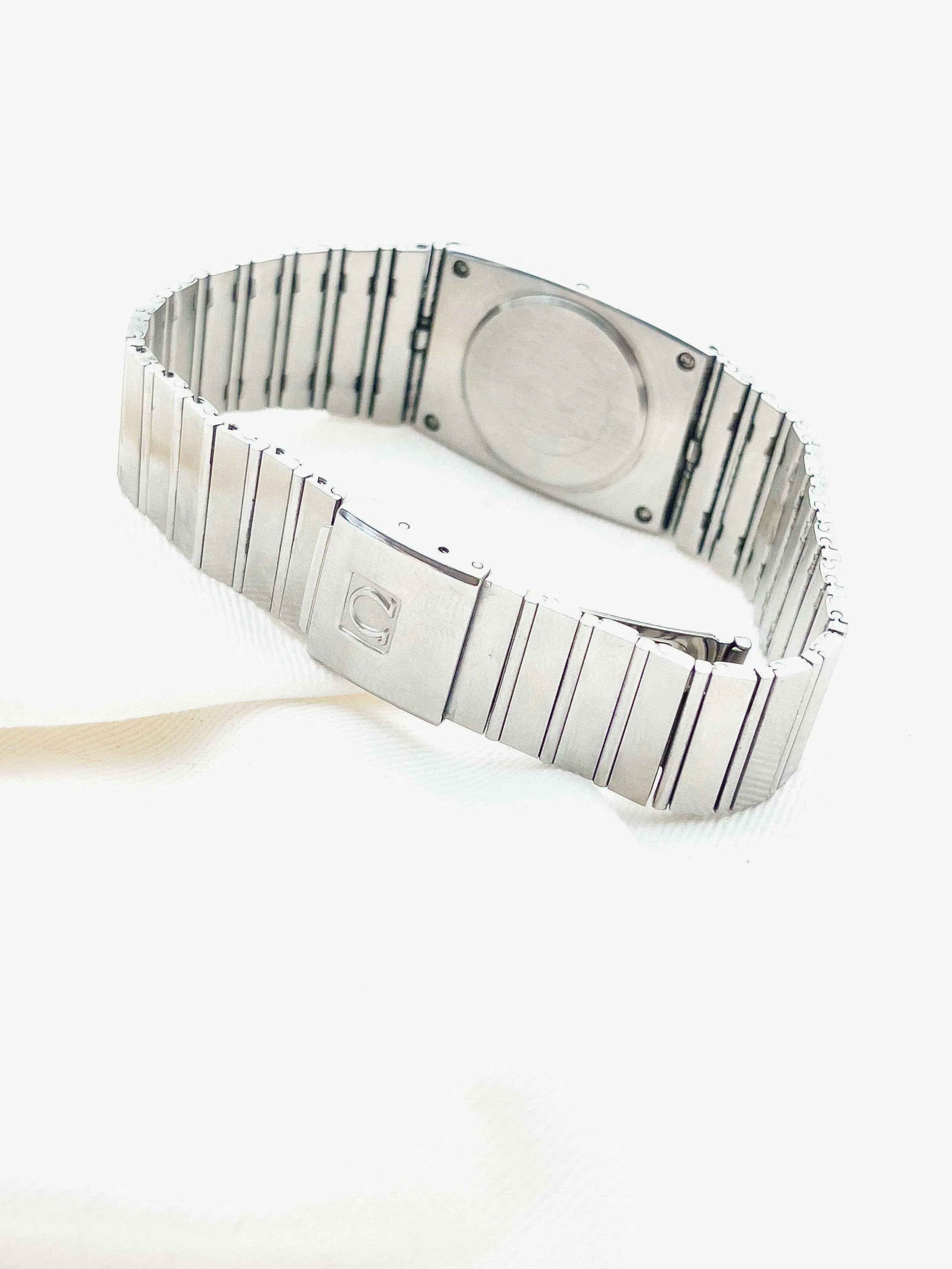 Omega - De Ville Tonneau acier Cadran nid d'abeille - 1980 - Atelier Victor