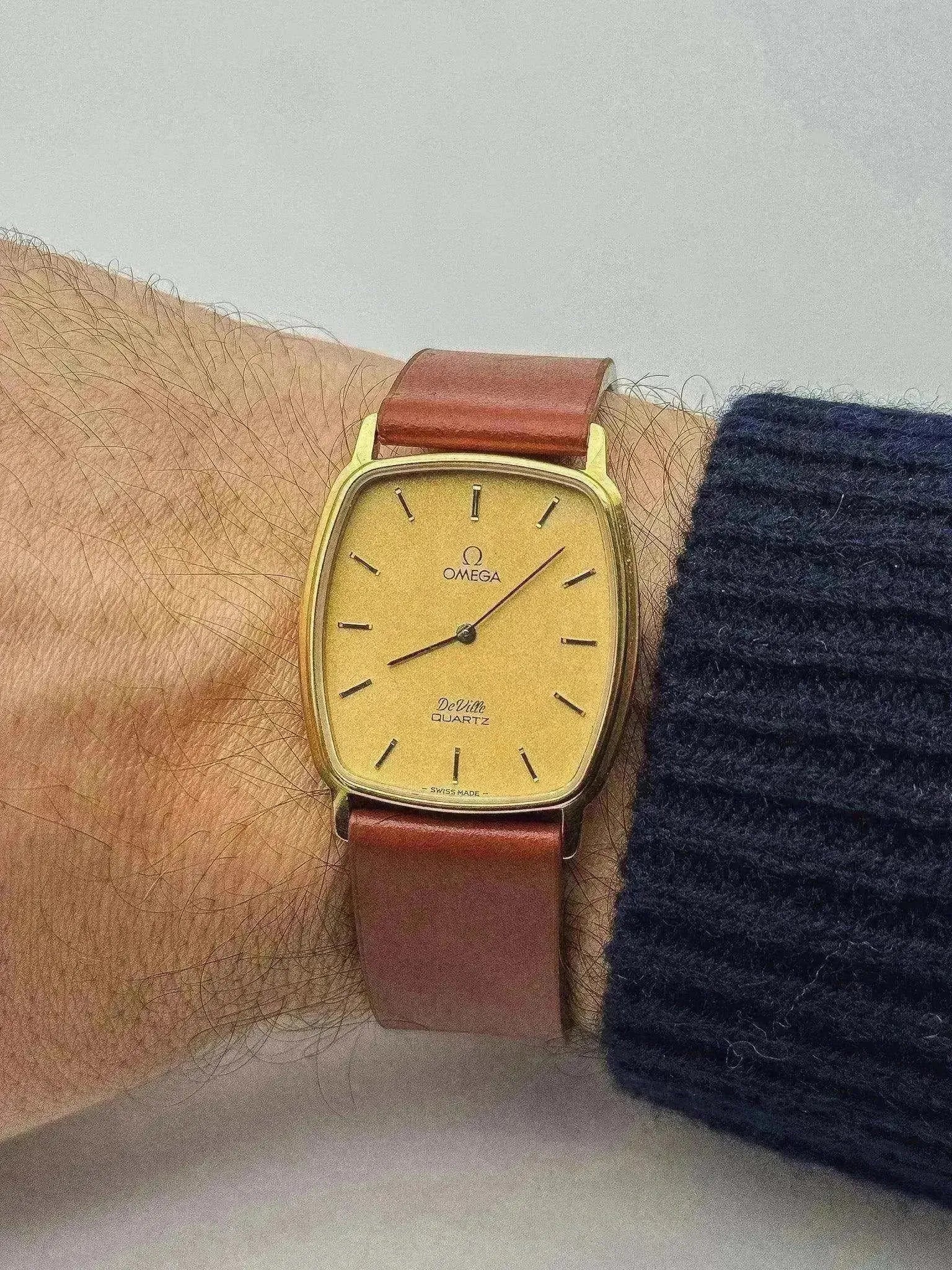 Omega - De Ville Tonneau Gold - 1982 - Atelier Victor
