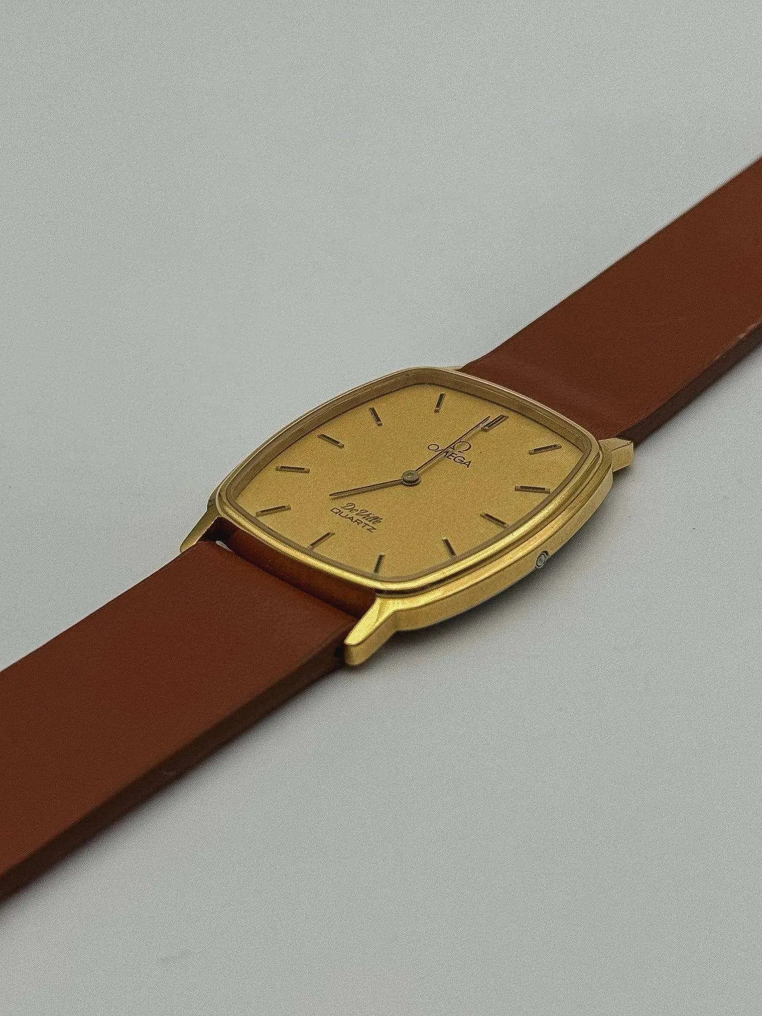 Omega - De Ville Tonneau Gold - 1982 - Atelier Victor - Vintage Shop