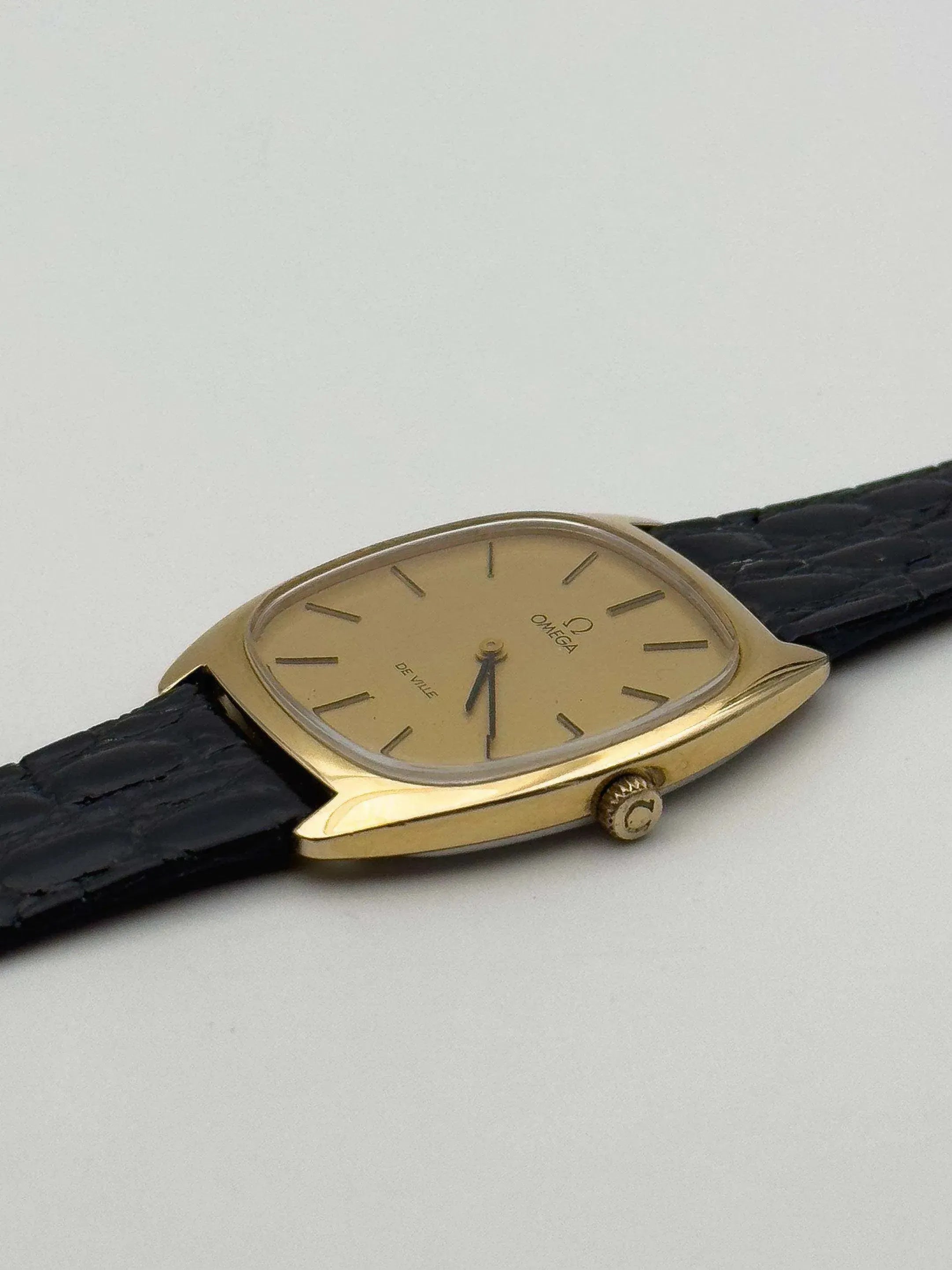 Omega - De Ville Tonneau Gold Meca - 1977 - Atelier Victor