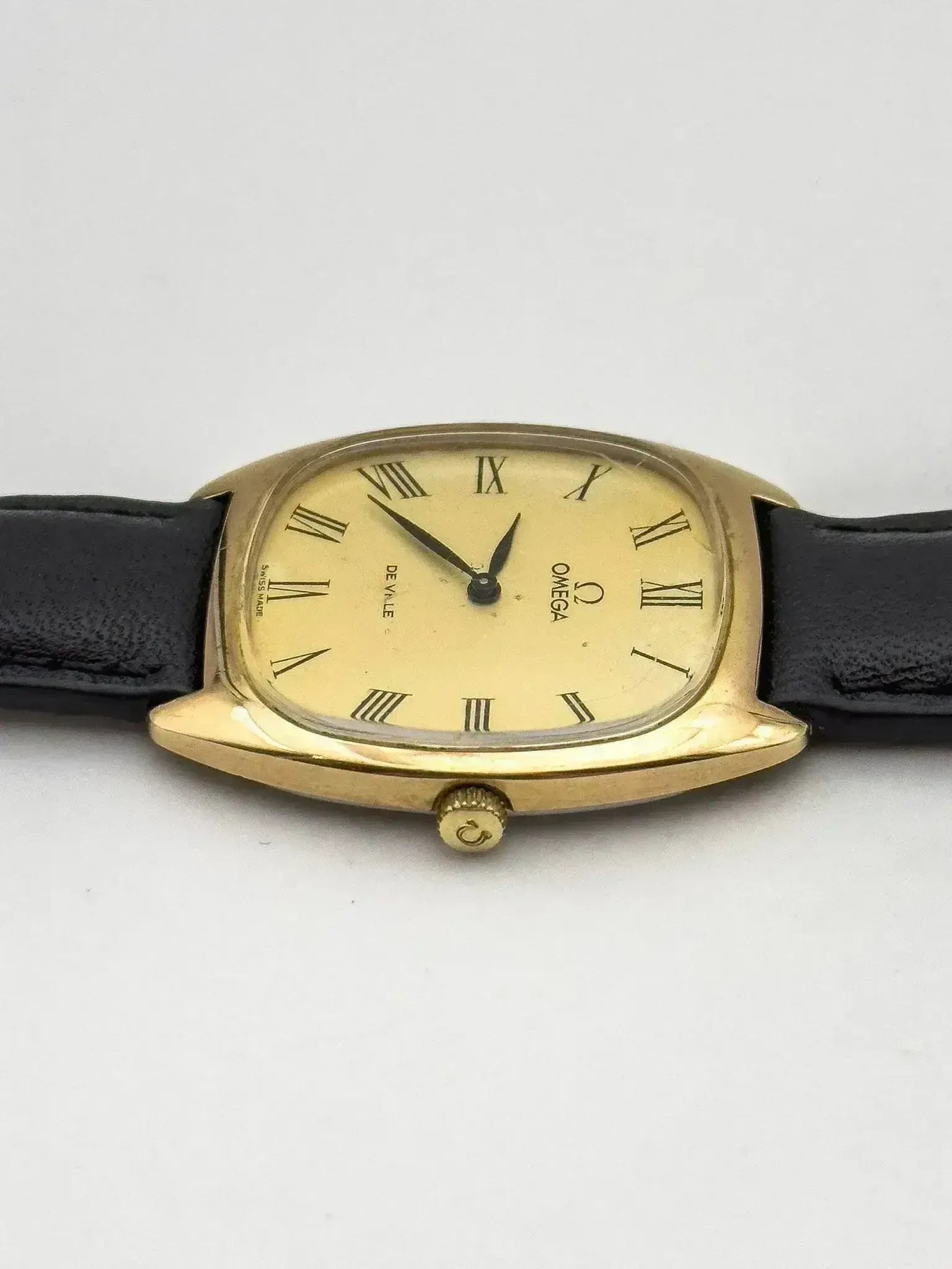 Omega - De Ville Tonneau Gold Romain - 1975 - Atelier Victor
