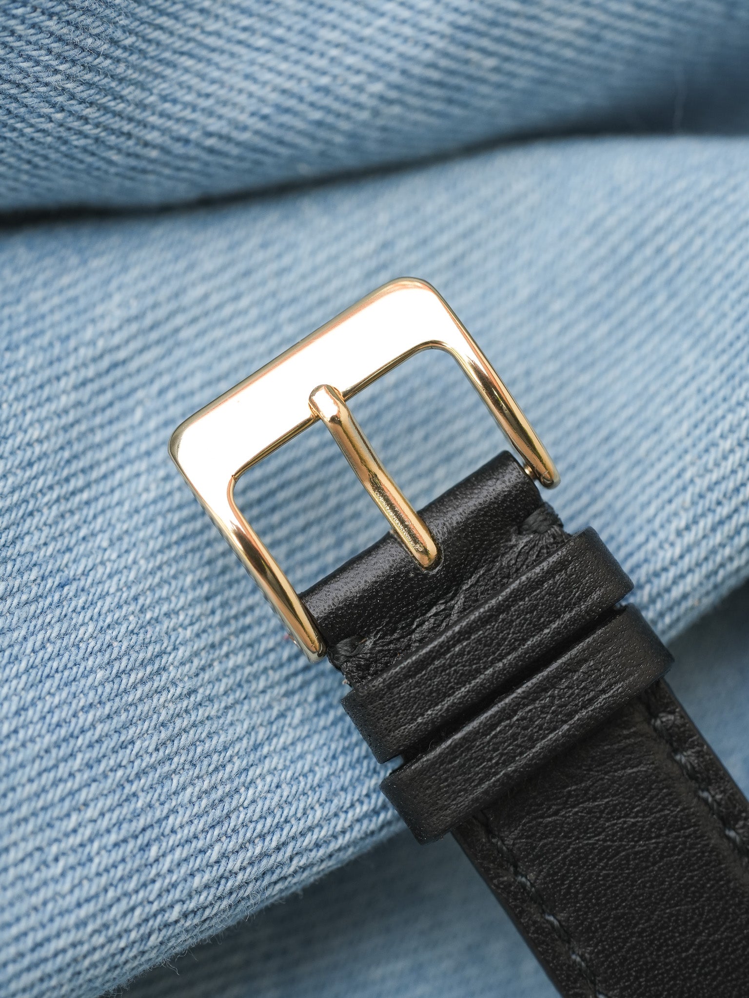 Omega - De Ville Tonneau Plaqué or cadran blanc romain - 1977 - Atelier Victor - Vintage Shop