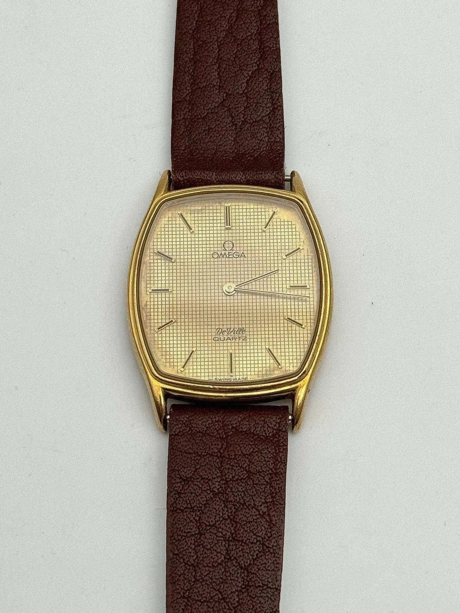 Omega - De Ville Tonneau plaqué or Nid d'Abeille patine - 1970s - Atelier Victor Paris - Vintage Watch Shop Dubai