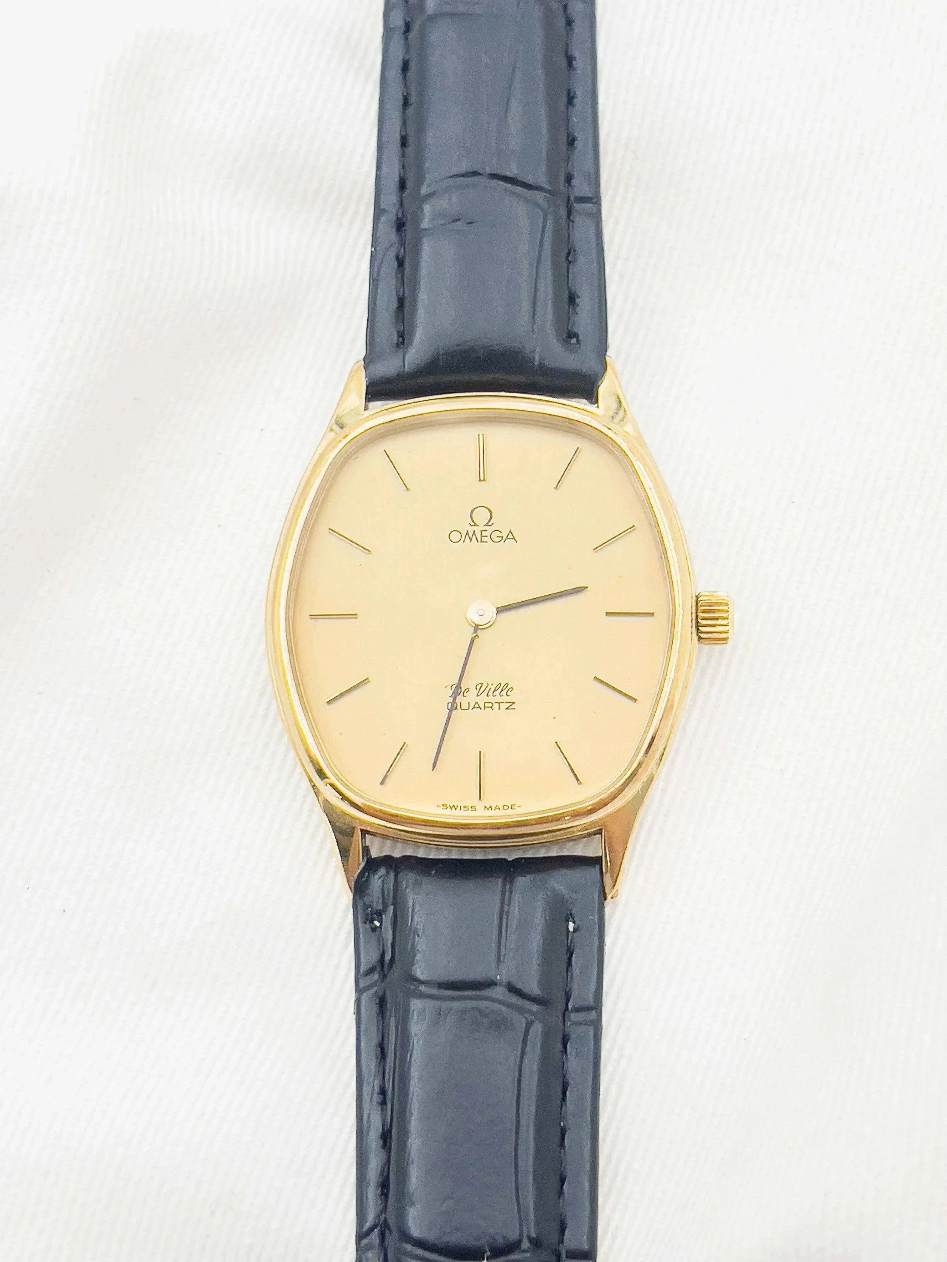 Omega De Ville - Tonneau Plaqué or Quartz Poussoir - 1978 - Atelier Victor - Vintage Shop