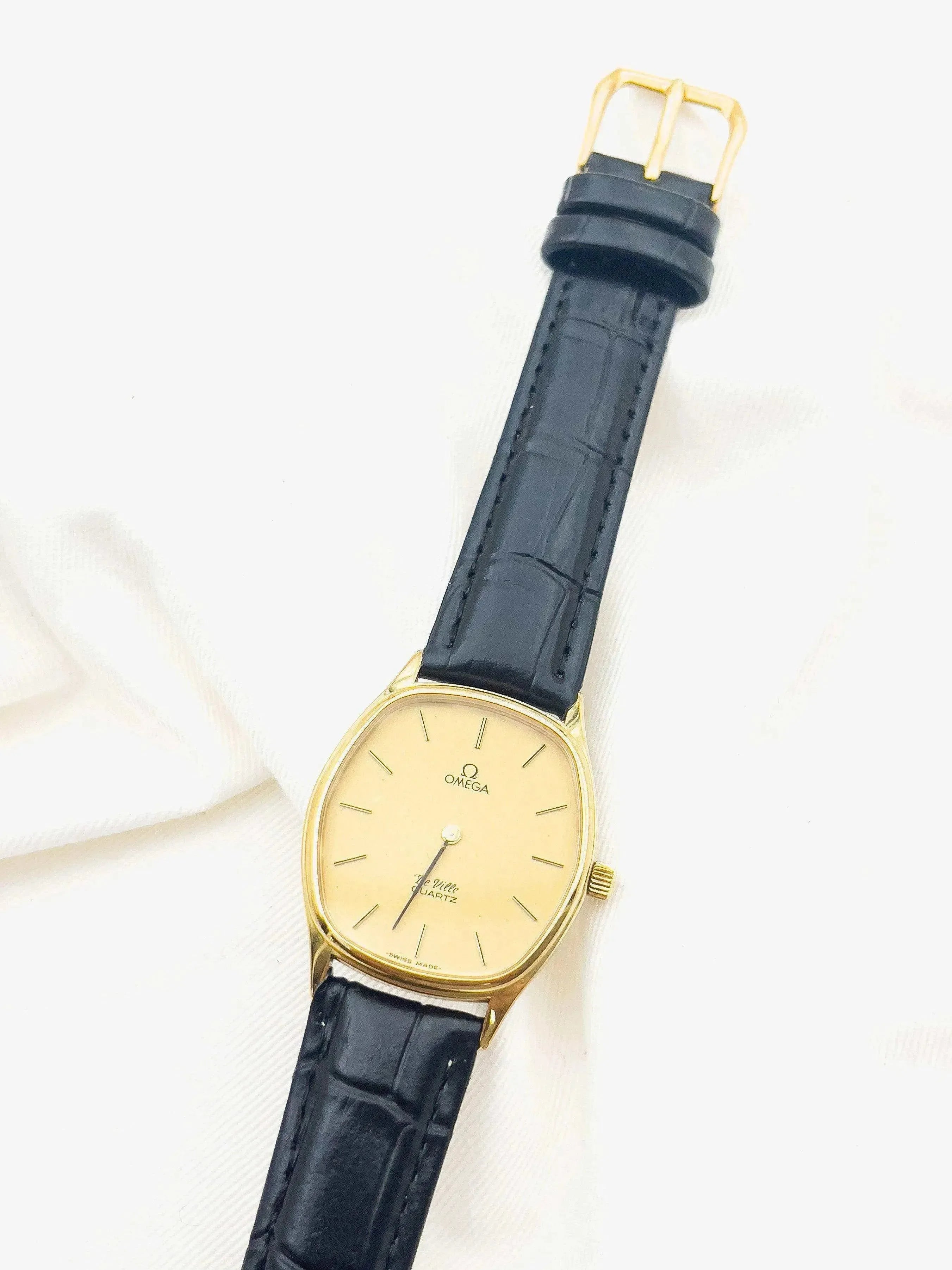 Omega De Ville - Tonneau Plaqué or Quartz Poussoir - 1978 - Atelier Victor - Vintage Shop