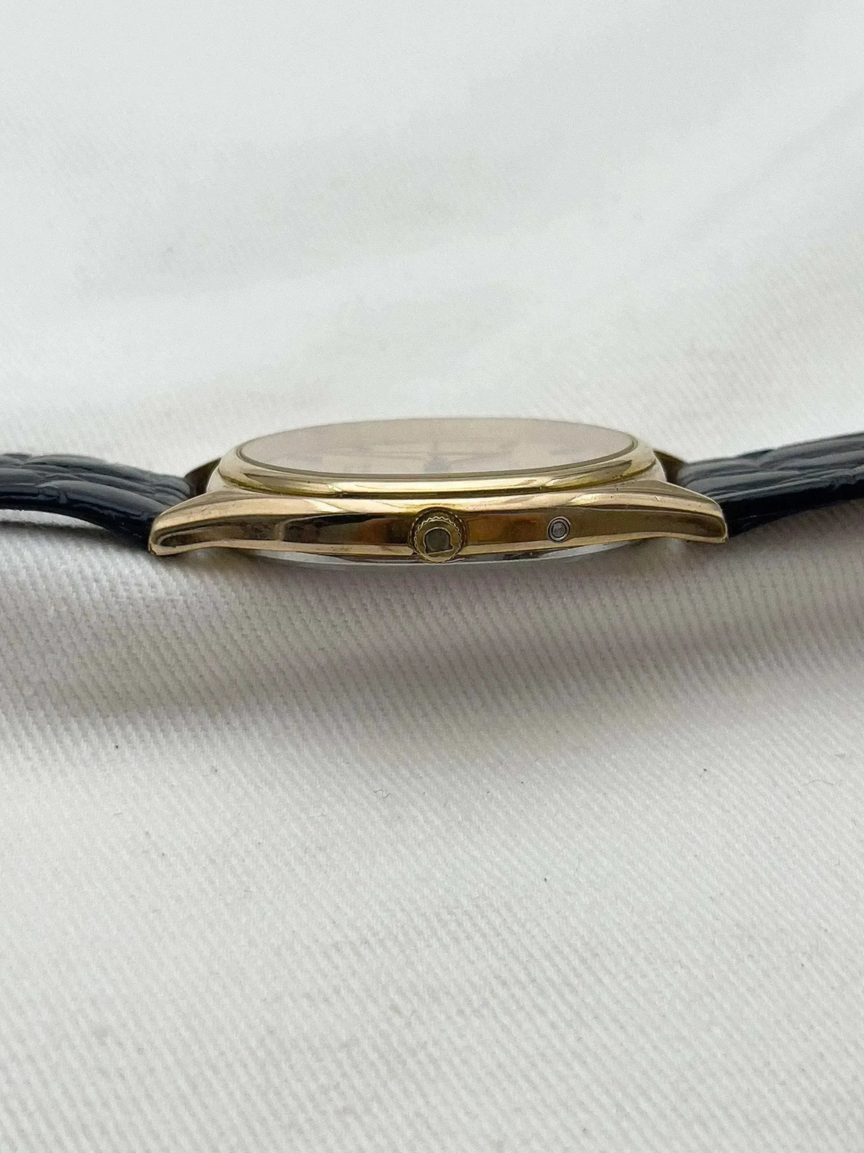 Omega - De Ville Tonneau Plaqué Or Seconde - 1979 - Atelier Victor