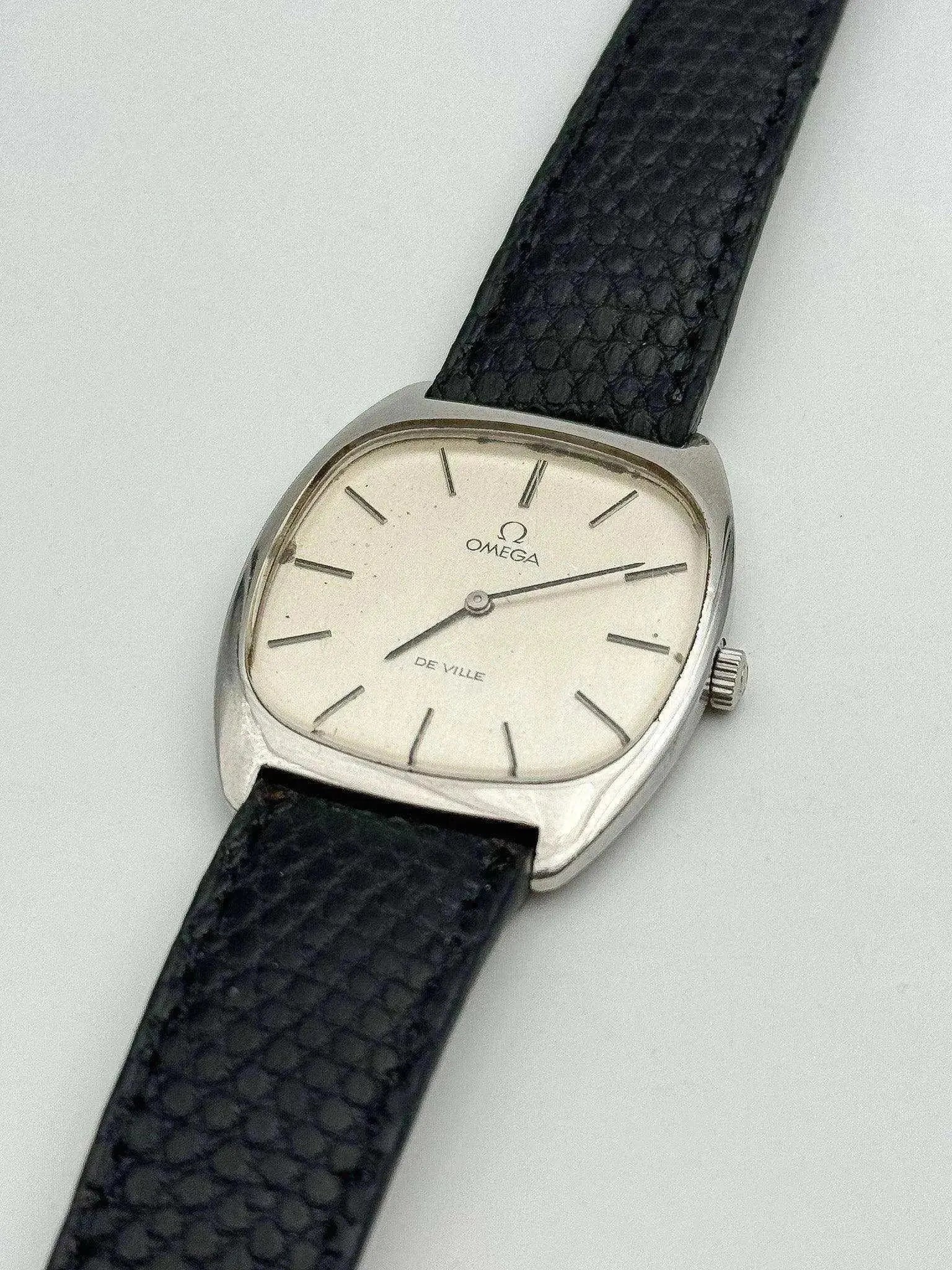 Omega De Ville - Tonneau Silver Dial - 1977 - Atelier Victor - Vintage Shop