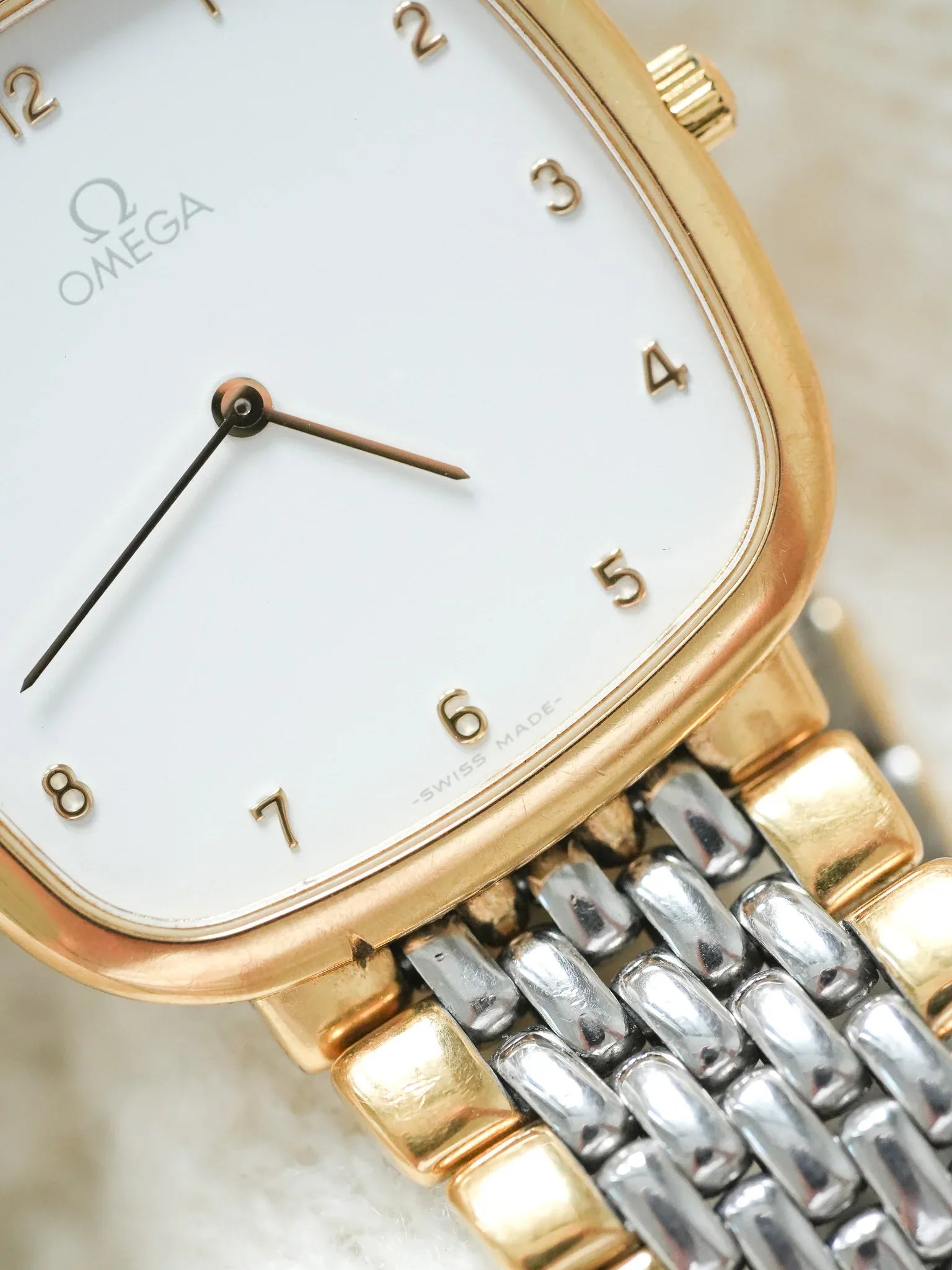 Omega - De Ville TV Grain de riz Acier Or - 1986 - Atelier Victor - Vintage Shop