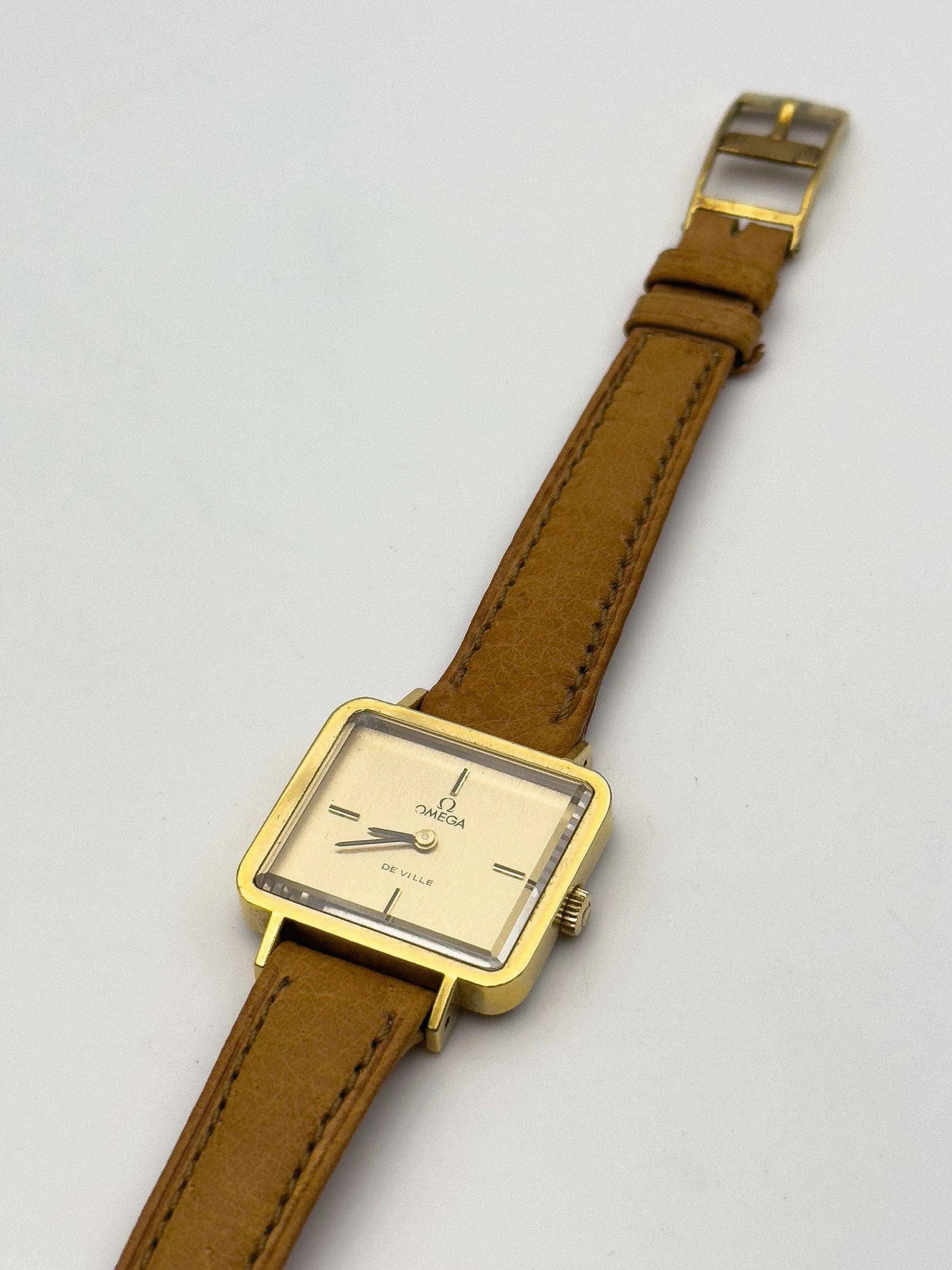 Omega - De Ville TV Lady - 1974 - Atelier Victor Paris - Vintage Watch Shop Dubai