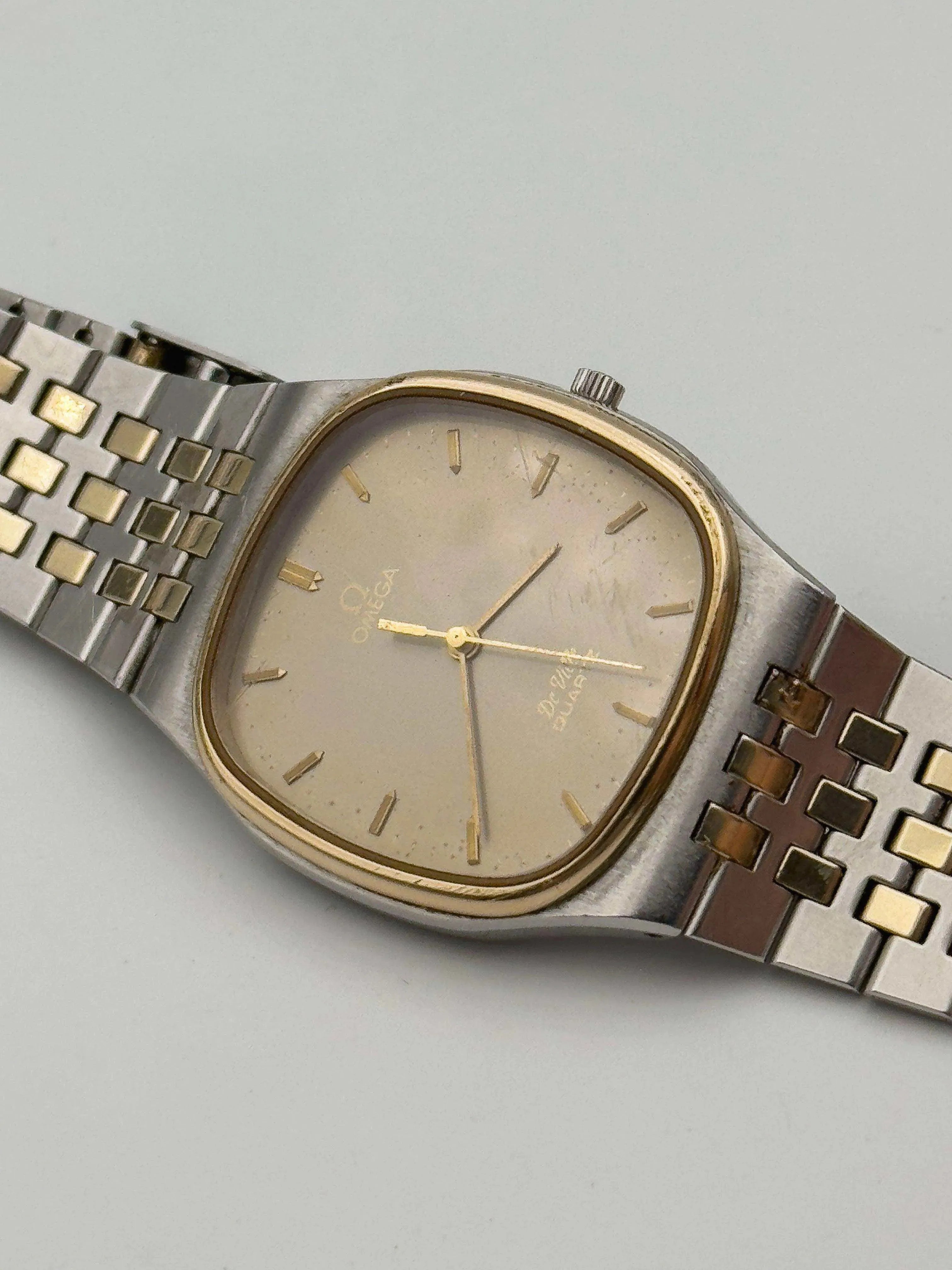 Omega - De Ville Two Tones - 1979 - Atelier Victor Paris - Vintage Watch Shop Dubai